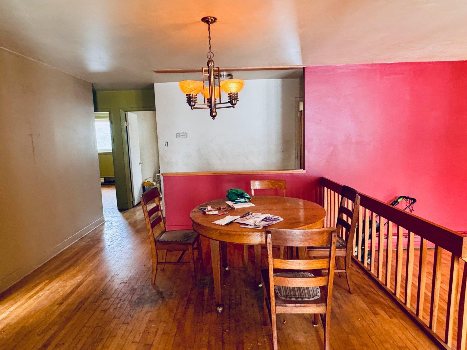 









243


Rue Jacques-Le Tessier

,
Boucherville,




QC
J4B1L2

