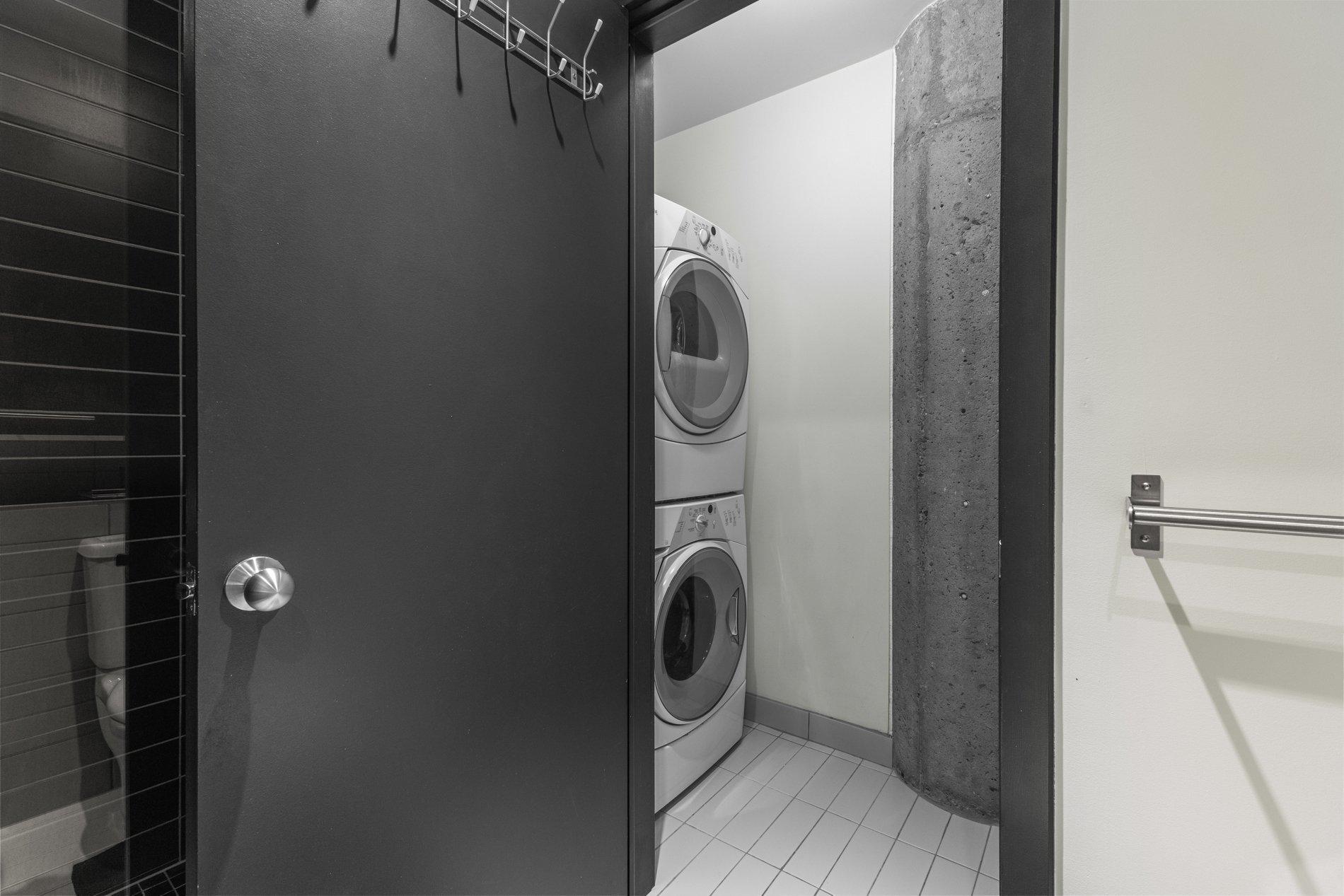 









765


Rue Bourget

, 201,
Montréal (Le Sud-Ouest),




QC
H4C0A5

