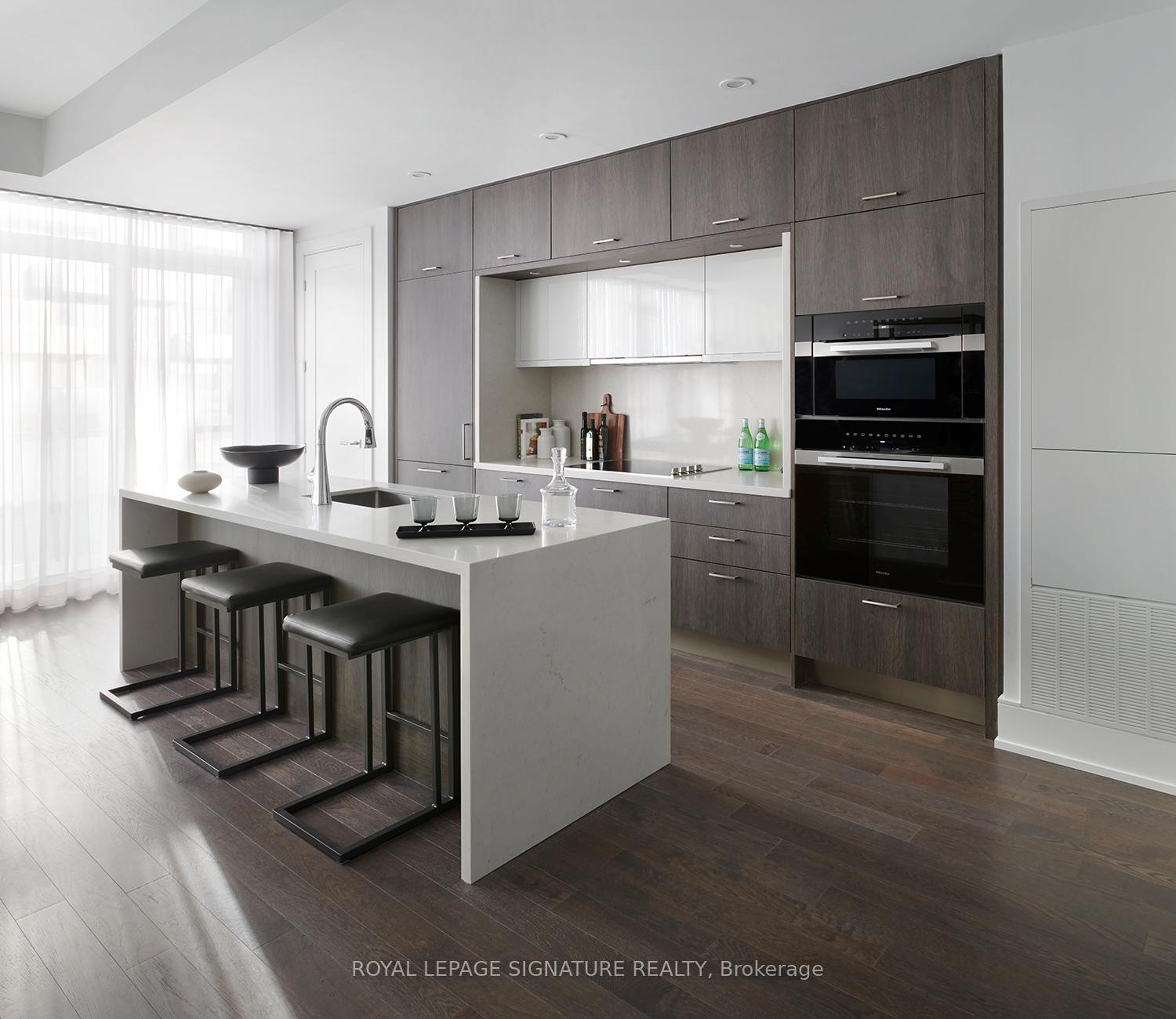 









480


Front

Street West, GPH9,
Toronto,




ON
M5V 0K5

