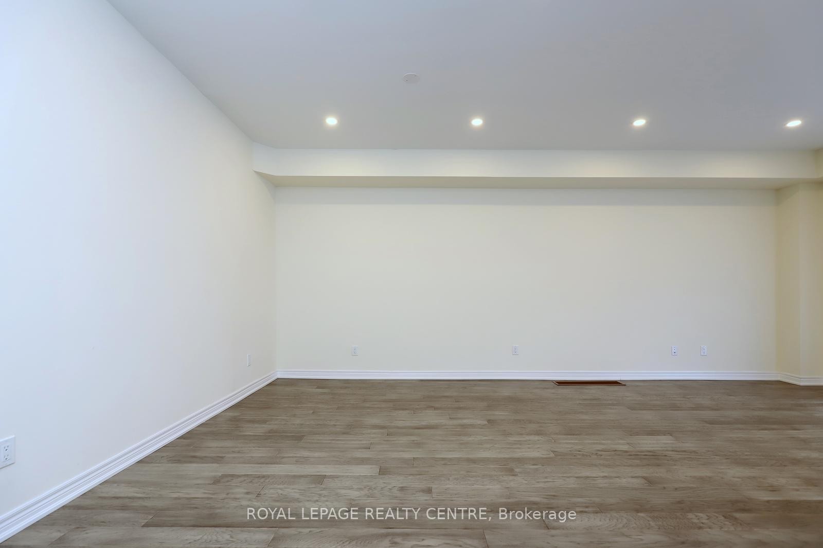 









64


Genoa

Drive,
Hamilton,




ON
L9B 0J8

