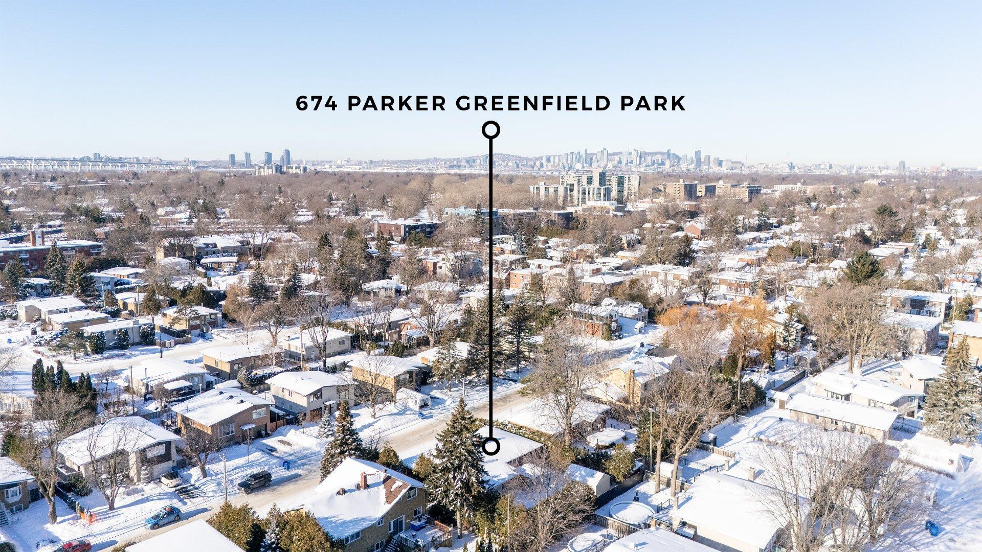 









674


Rue Parker

,
Longueuil (Greenfield Park),




QC
J4V1S8

