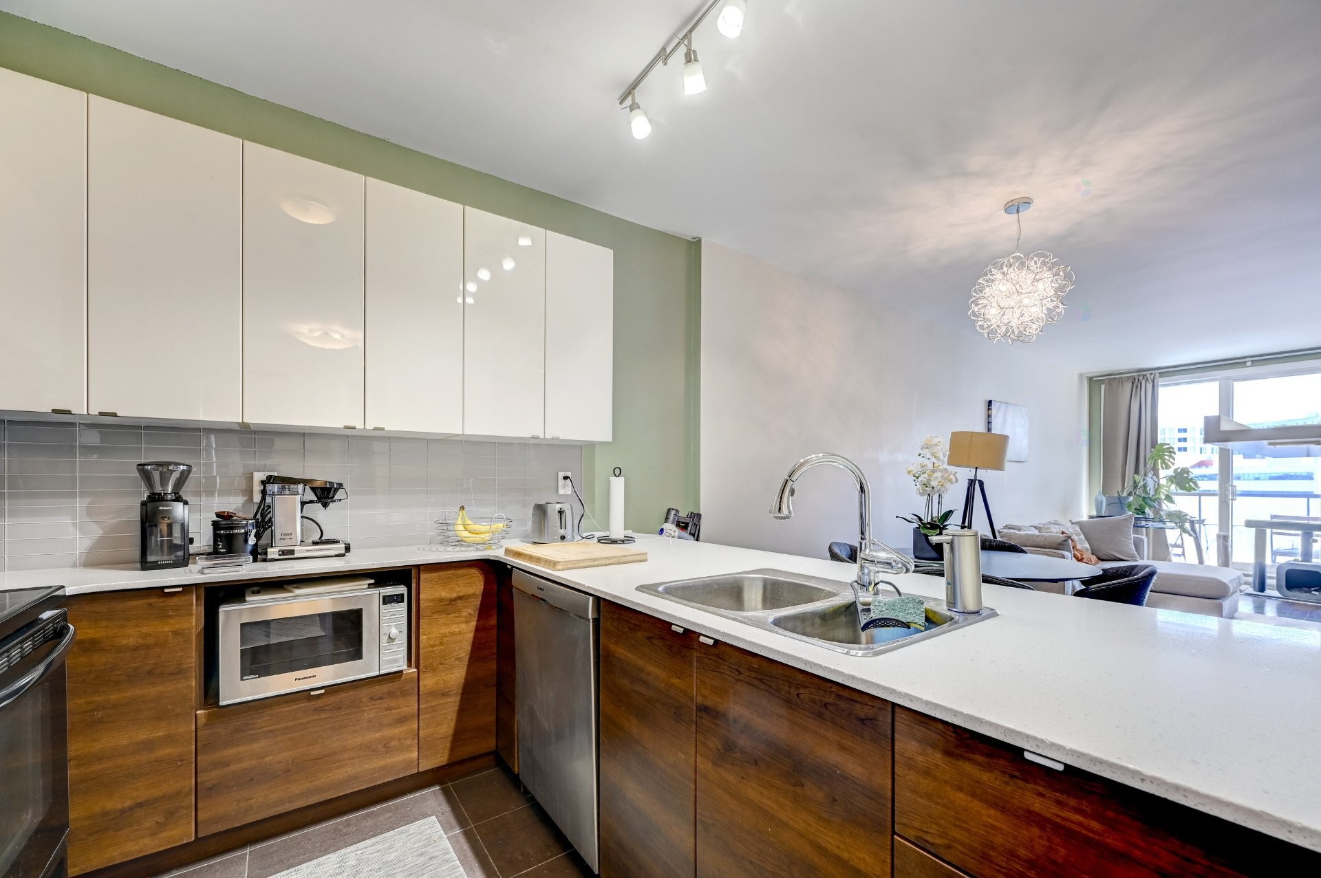 









5025


Rue Paré

, 804,
Montréal (Côte-des-Neiges/Notre-Dame-de-Grâce),




QC
H4P1P4

