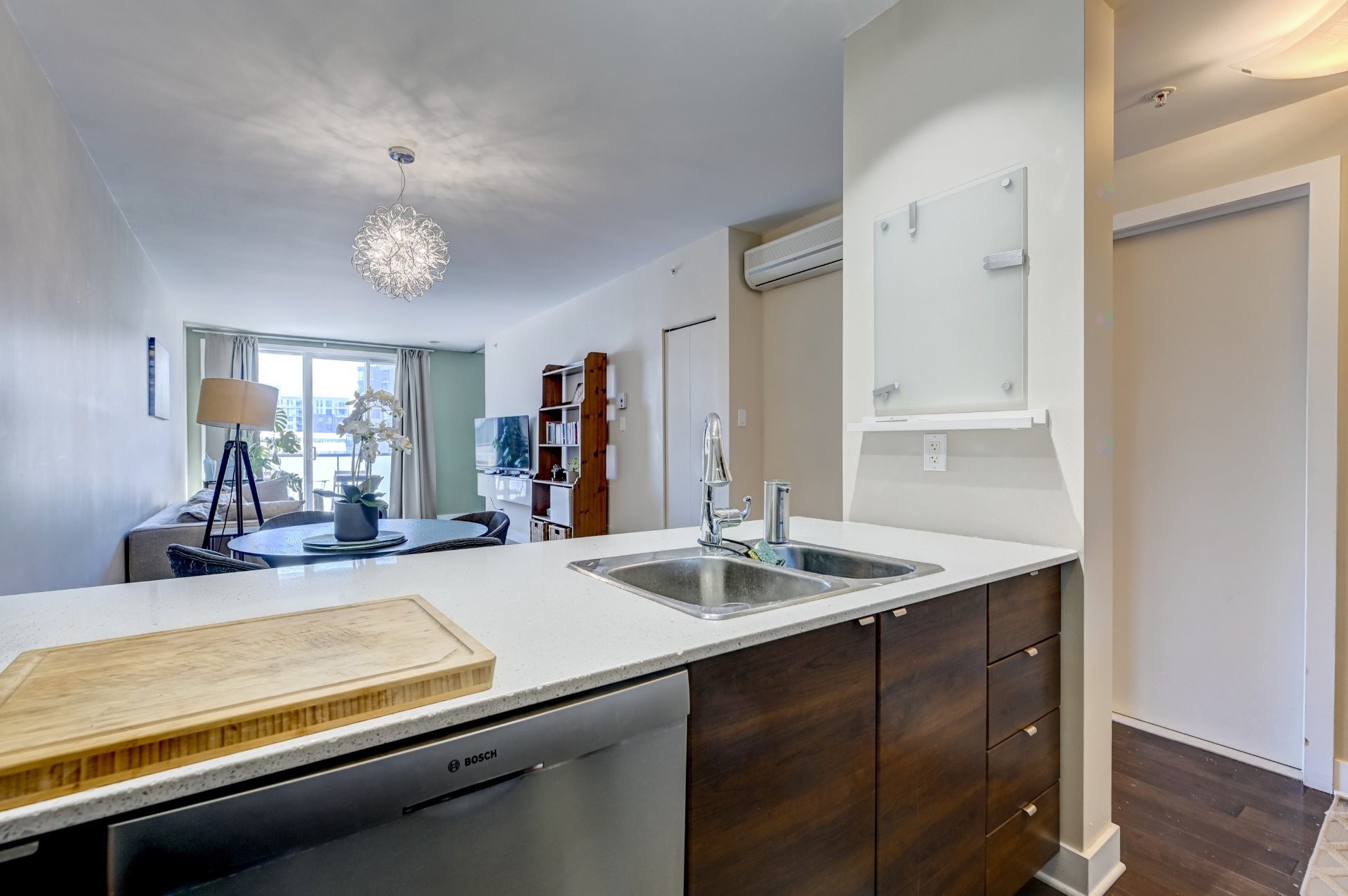 









5025


Rue Paré

, 804,
Montréal (Côte-des-Neiges/Notre-Dame-de-Grâce),




QC
H4P1P4

