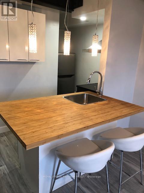 












2 - 1839 DAVENPORT ROAD

,
Toronto,




Ontario
M6N1B8

