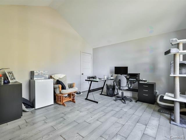 









59


Ch. Wright

,
Chelsea,




QC
J9B1M2

