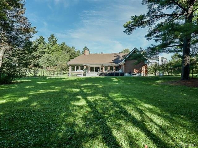 









59


Ch. Wright

,
Chelsea,




QC
J9B1M2

