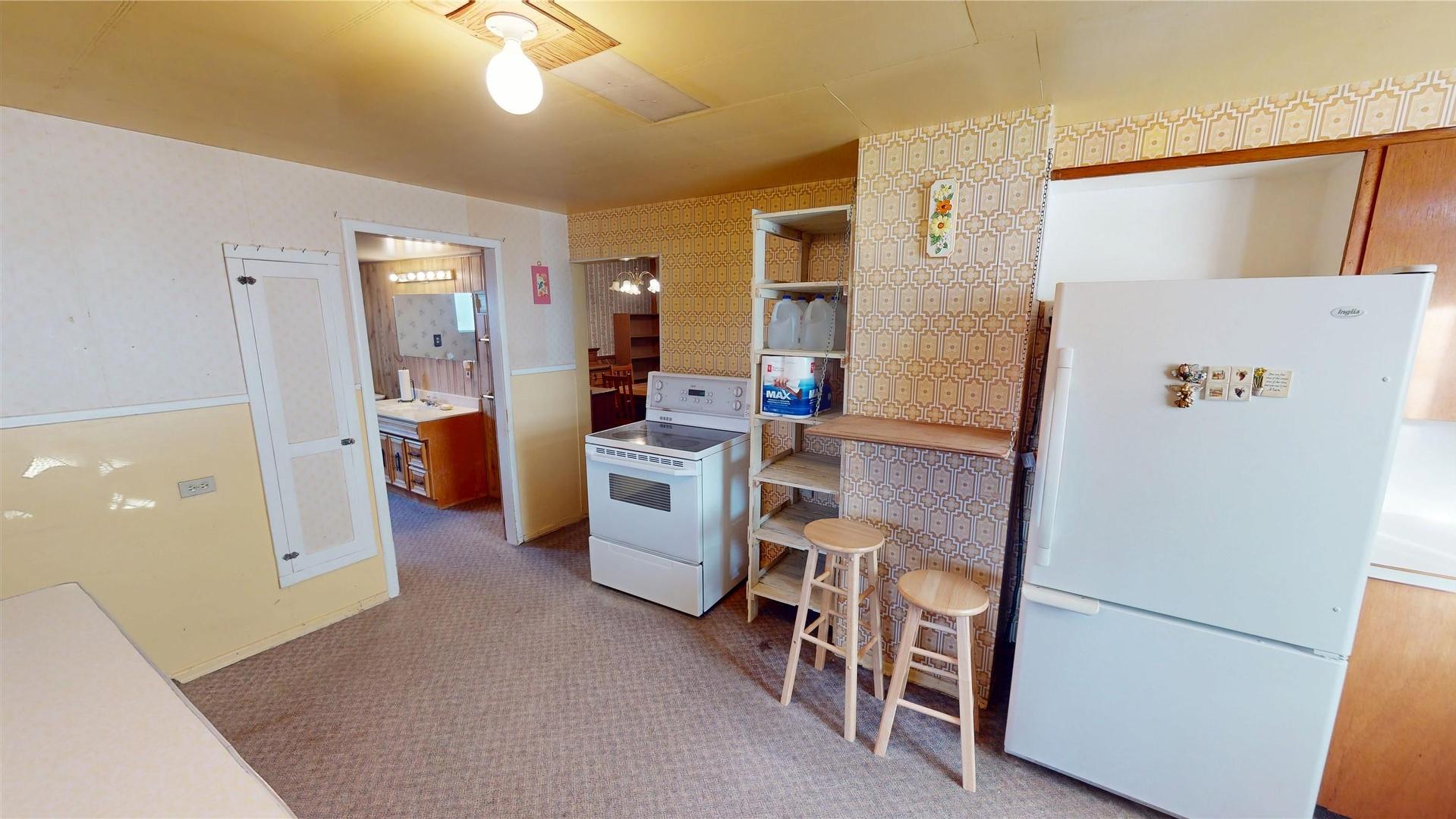 









227


9th

Avenue,
Cranbrook,




BC
V1C 2M4

