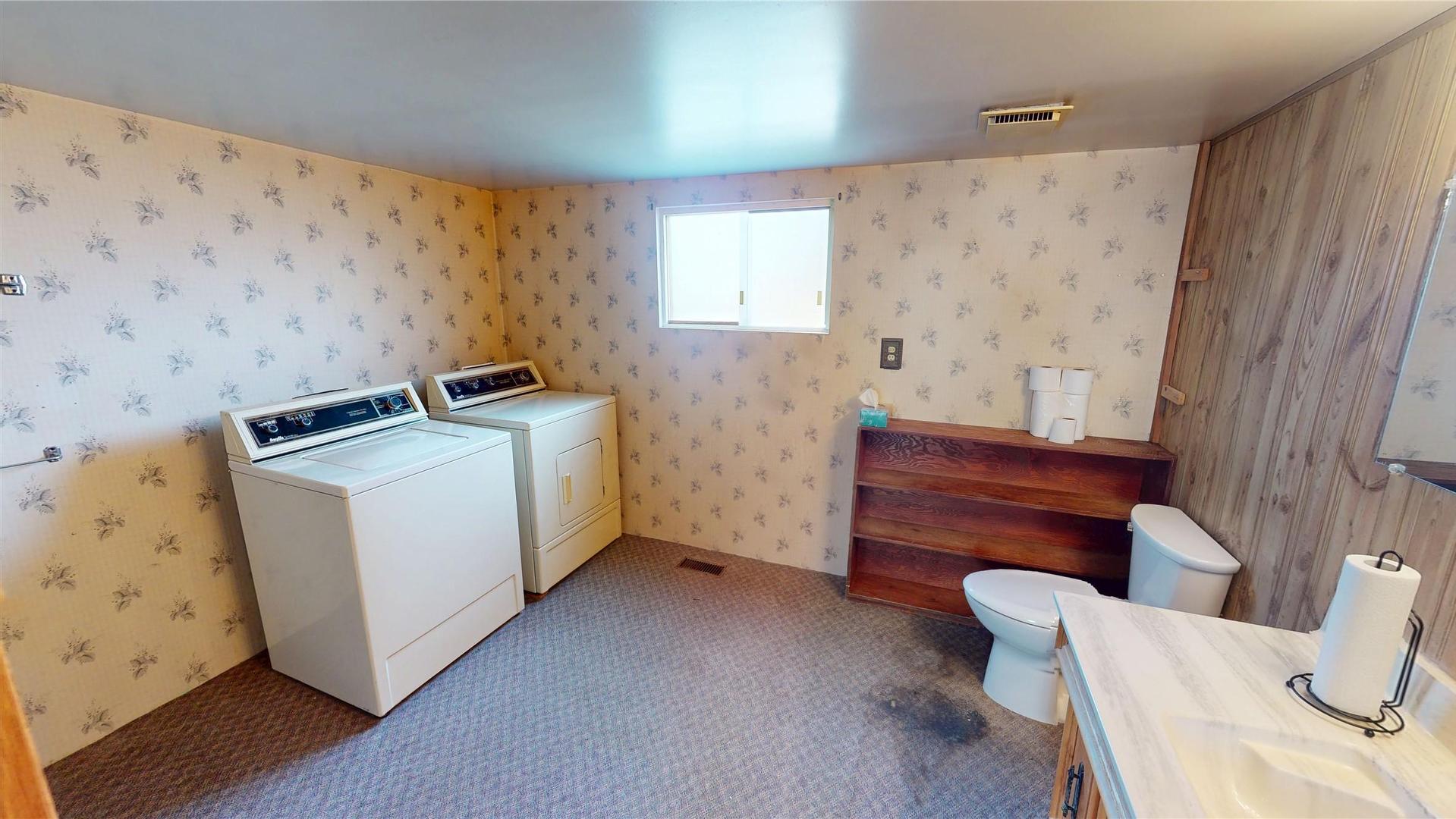 









227


9th

Avenue,
Cranbrook,




BC
V1C 2M4

