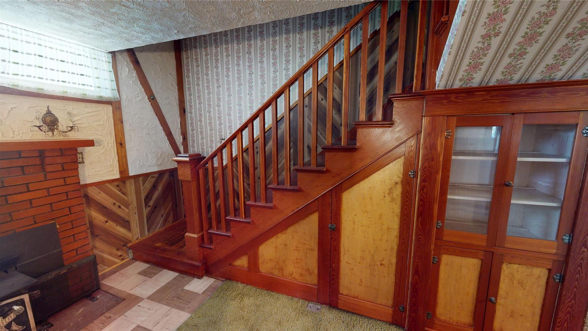 









227


9th

Avenue,
Cranbrook,




BC
V1C 2M4

