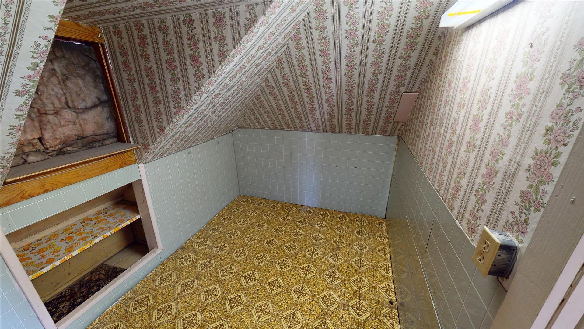 









227


9th

Avenue,
Cranbrook,




BC
V1C 2M4

