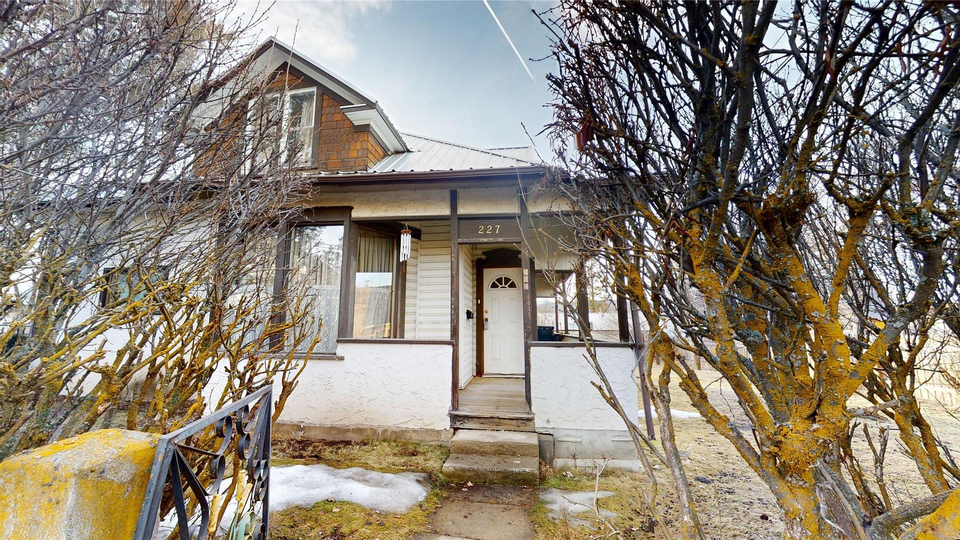 









227


9th

Avenue,
Cranbrook,




BC
V1C 2M4

