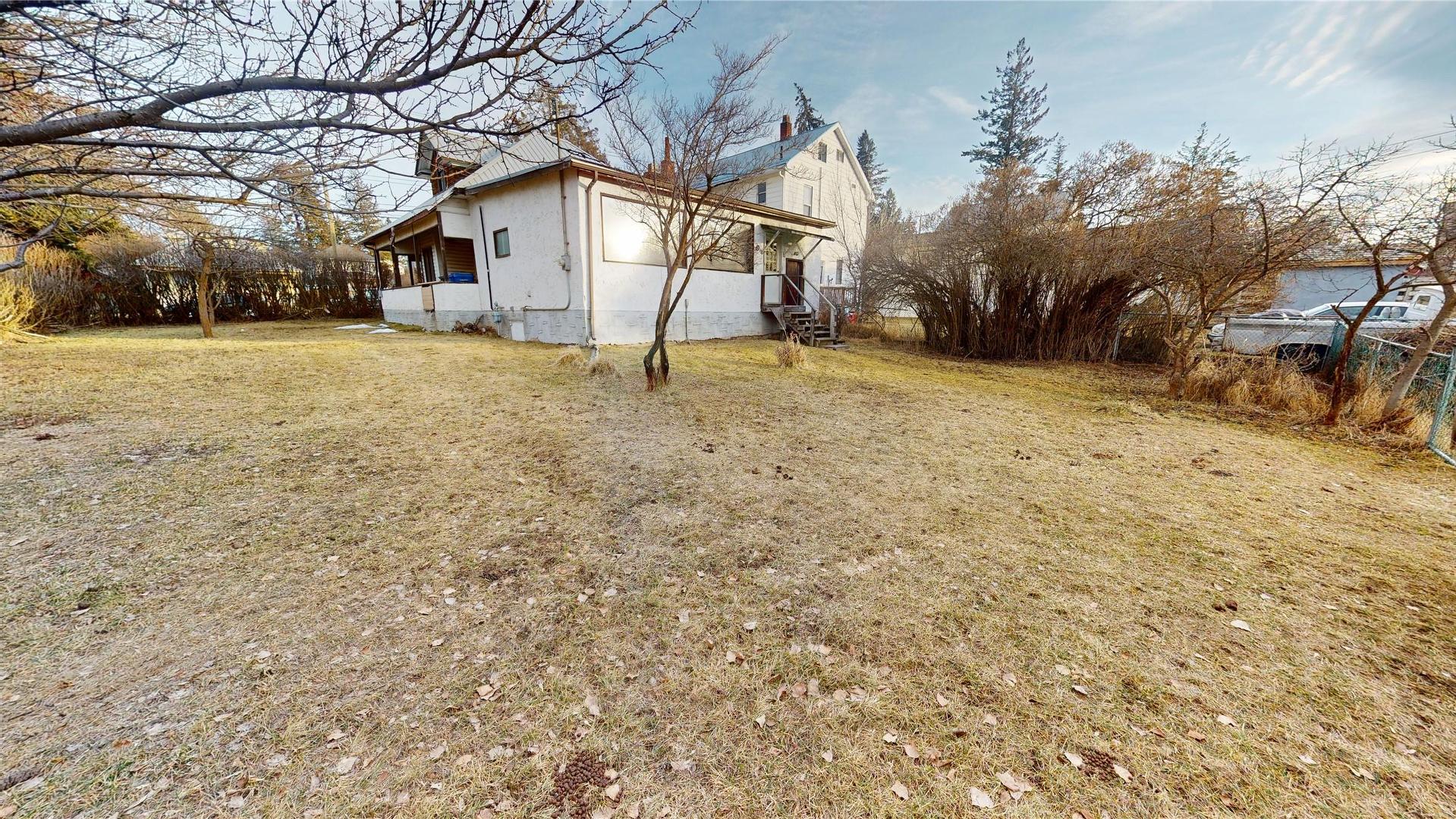 









227


9th

Avenue,
Cranbrook,




BC
V1C 2M4

