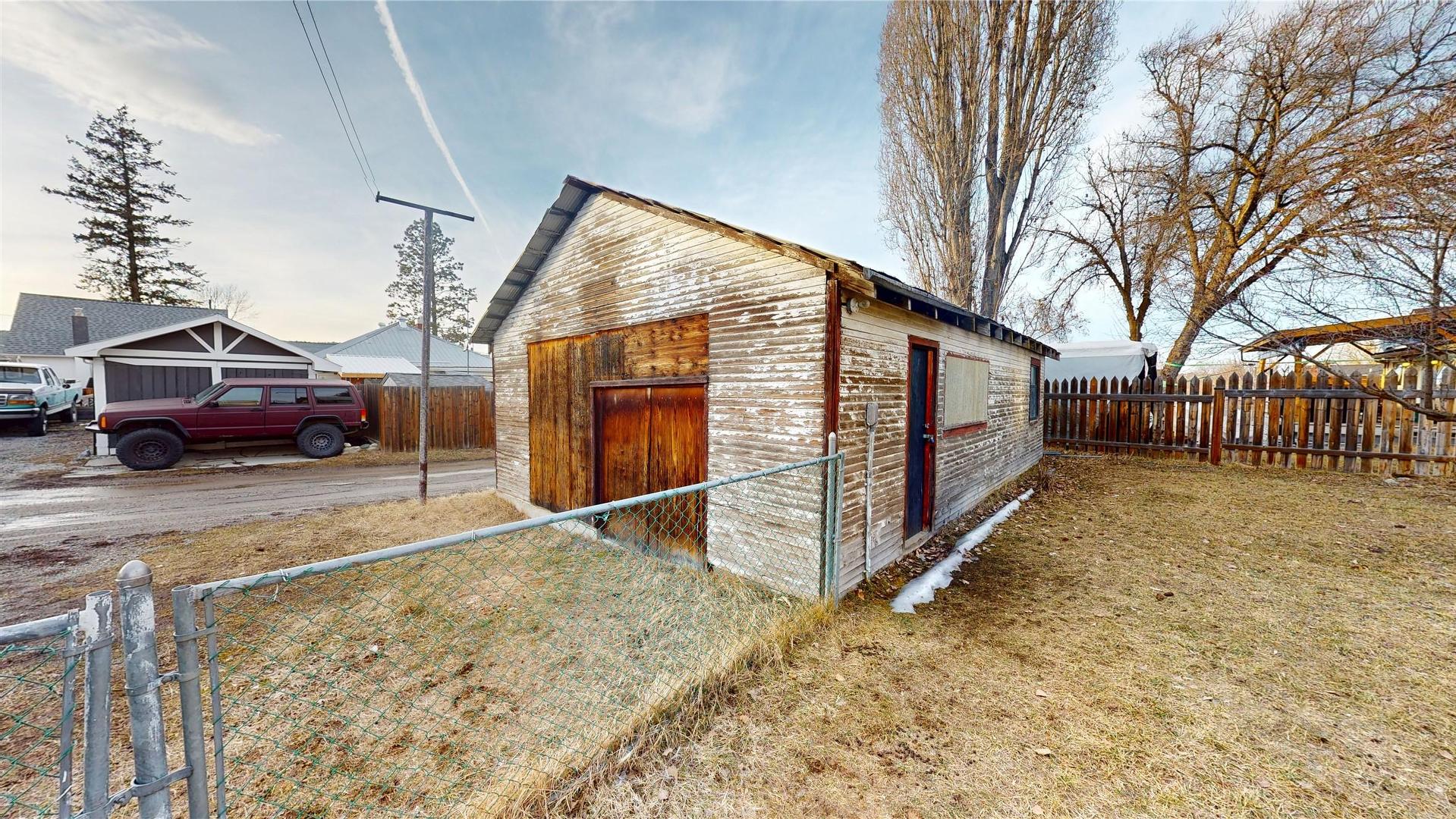 









227


9th

Avenue,
Cranbrook,




BC
V1C 2M4

