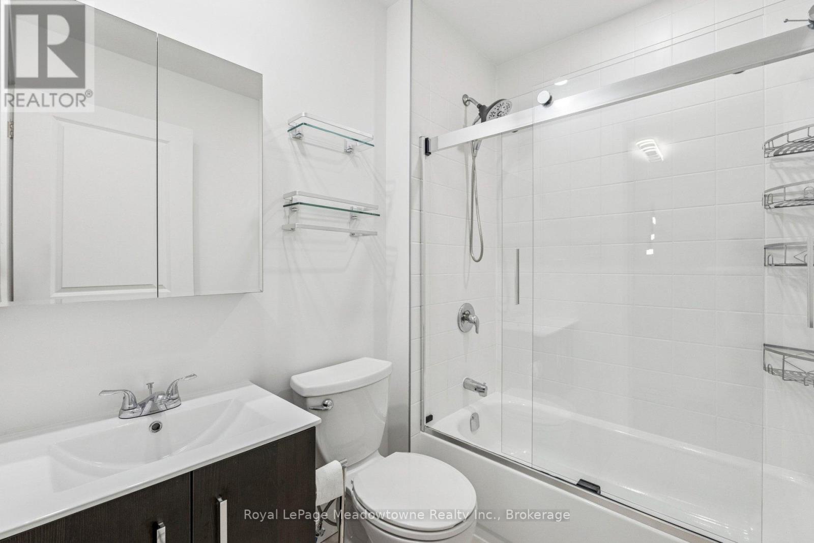 












366 ALBERTA STREET

,
Welland (Lincoln/Crowland),




Ontario
L3B0K5

