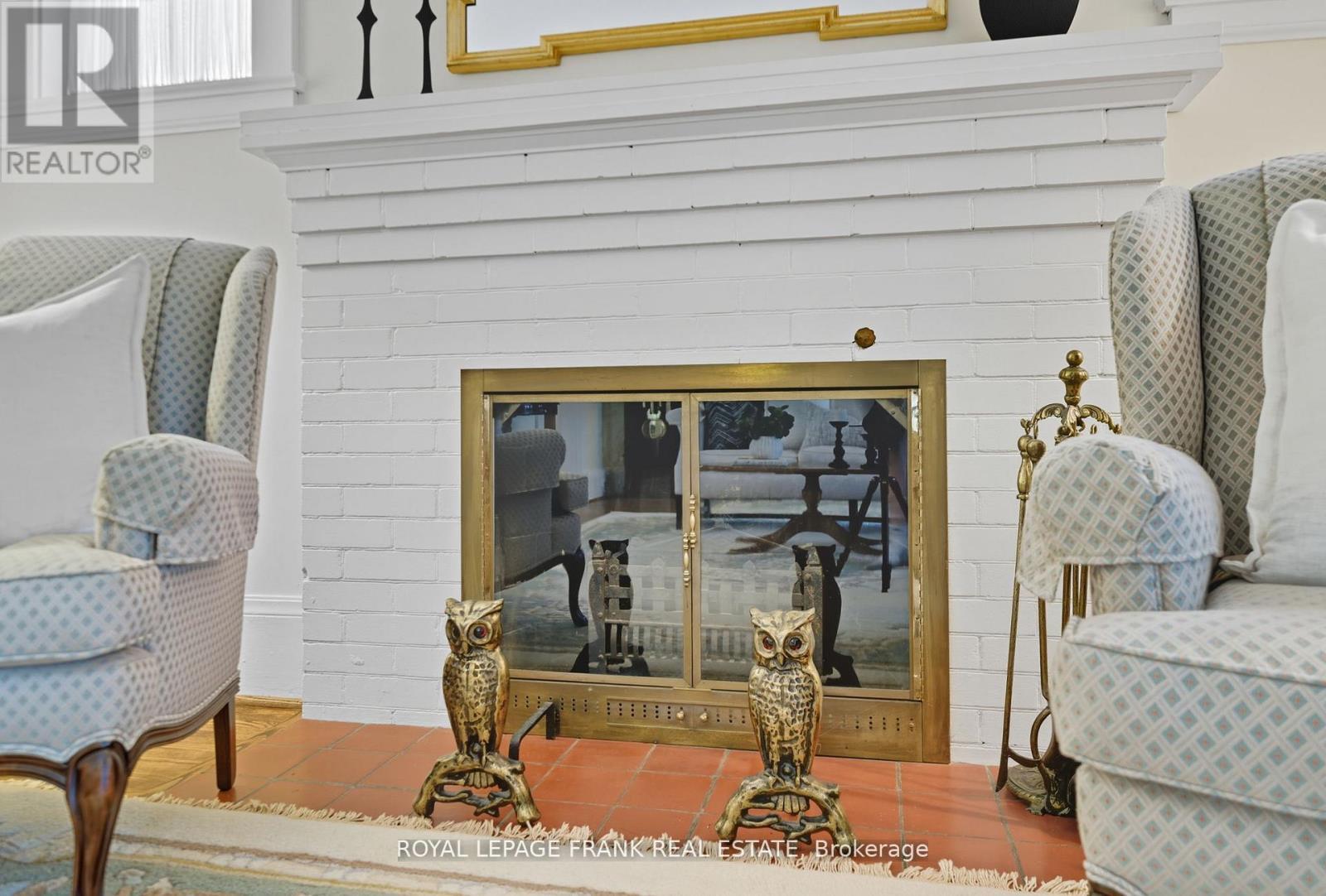 












76 BOND STREET W

,
Kawartha Lakes (Lindsay),




Ontario
K9V3R4

