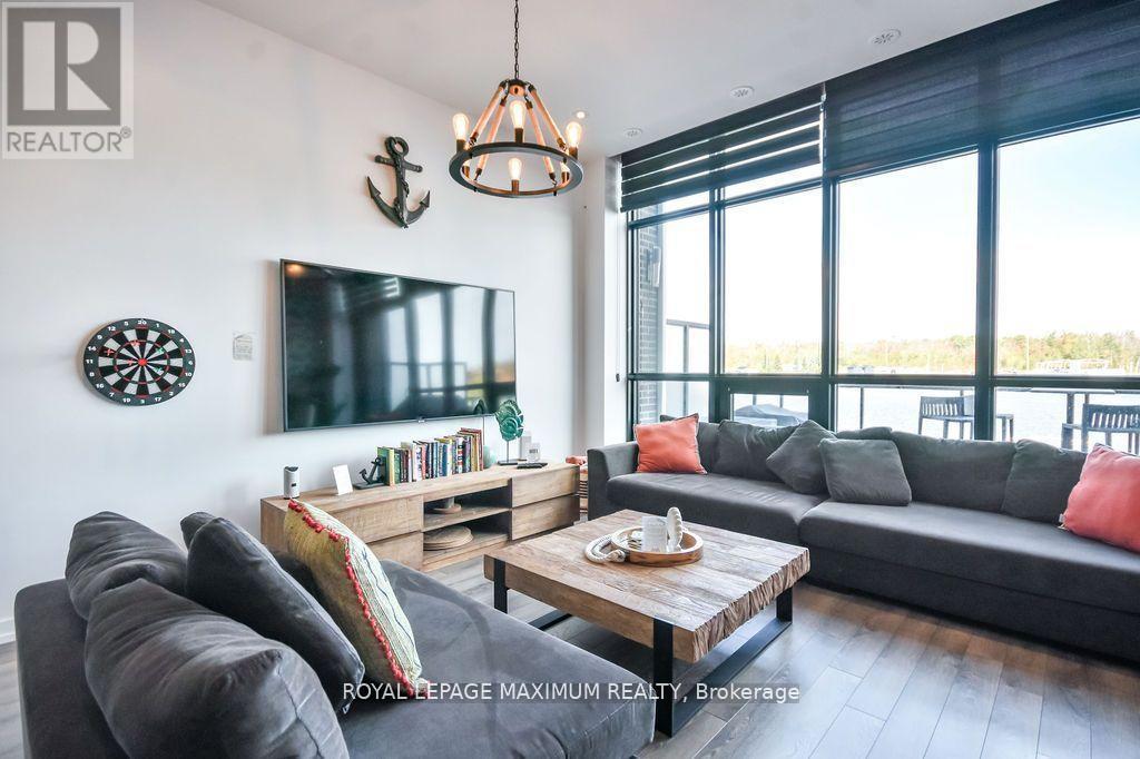 












3527 RIVA AVENUE

,
Innisfil,




Ontario
L9S0L5

