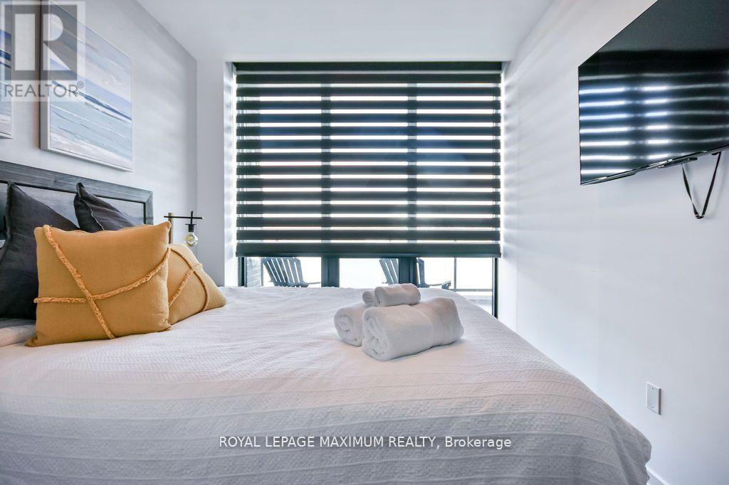 












3527 RIVA AVENUE

,
Innisfil,




Ontario
L9S0L5

