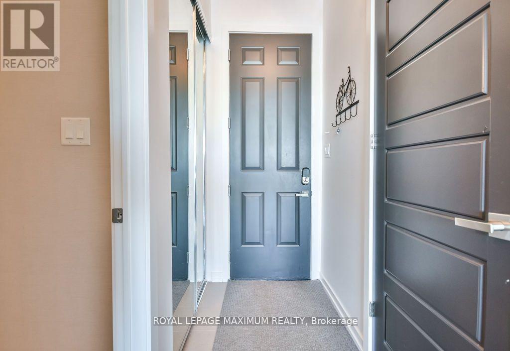 












3527 RIVA AVENUE

,
Innisfil,




Ontario
L9S0L5

