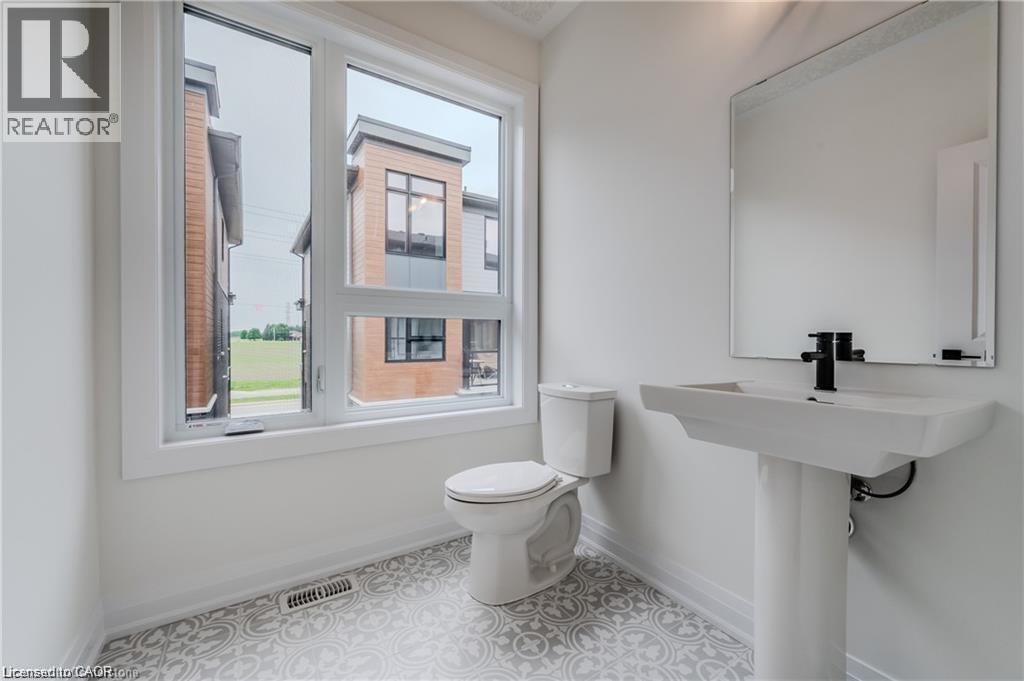 












271 GREY SILO Road Unit# 44

,
Waterloo,




Ontario
N2K0E9

