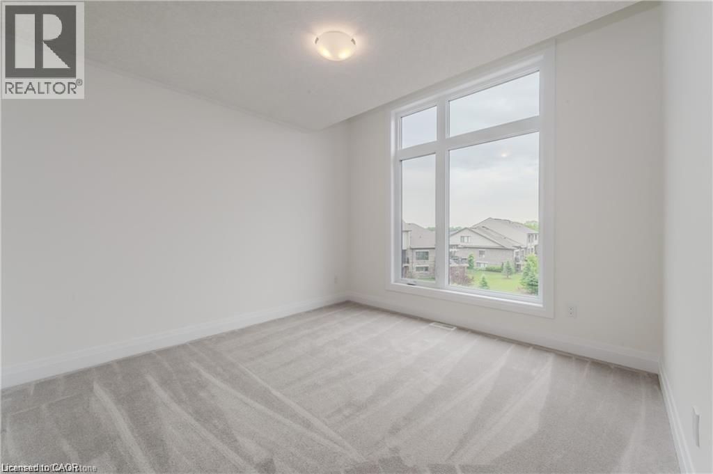 












271 GREY SILO Road Unit# 44

,
Waterloo,




Ontario
N2K0E9

