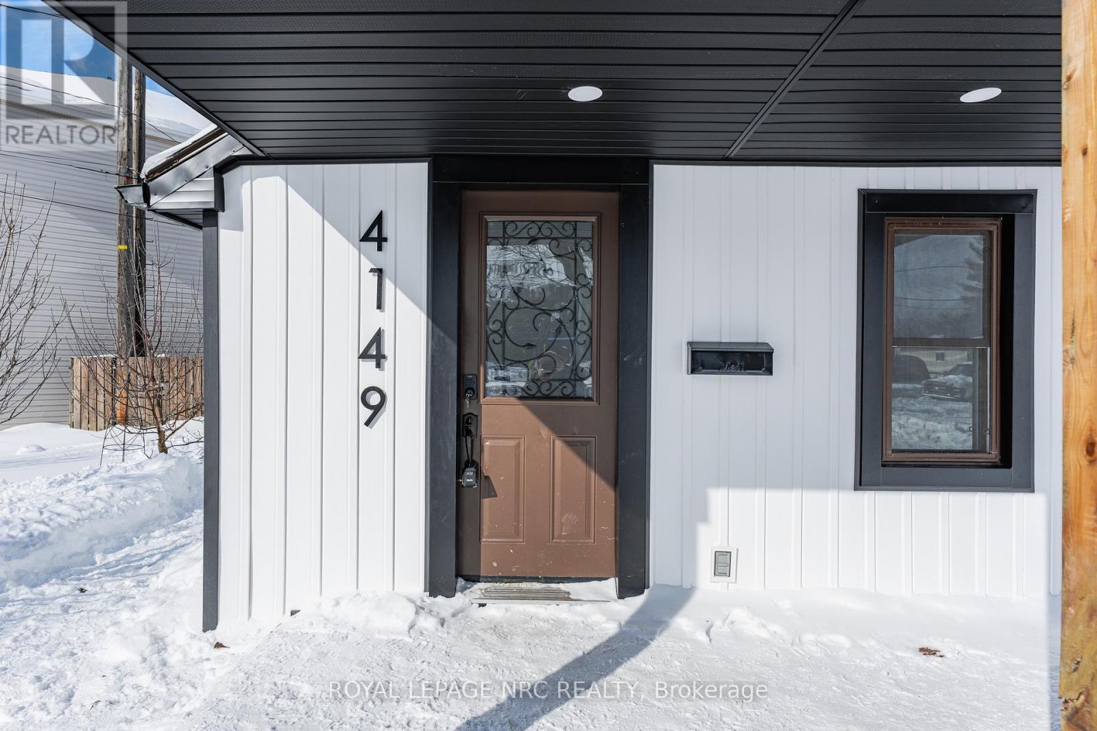 












4149 WELLAND STREET

,
Niagara Falls (Chippawa),




Ontario
L2G6J9

