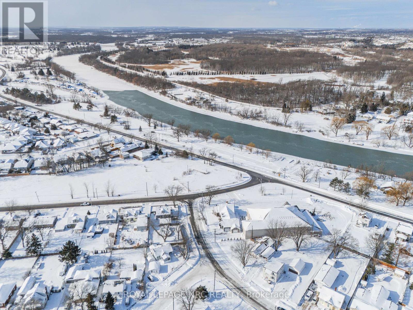 












4149 WELLAND STREET

,
Niagara Falls (Chippawa),




Ontario
L2G6J9

