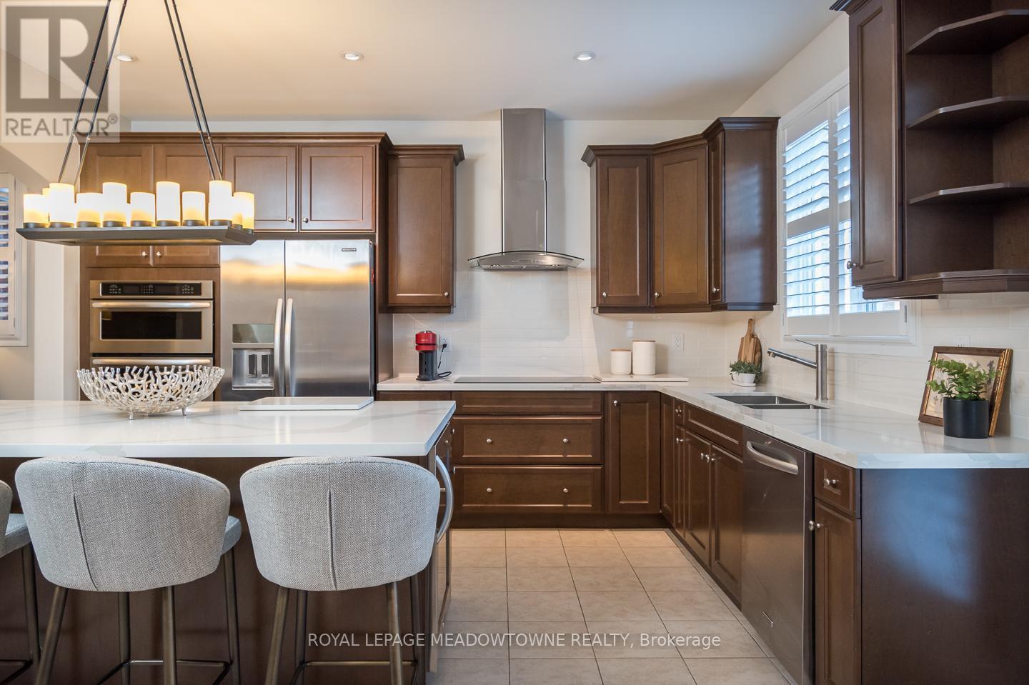 












342 KINCARDINE TERRACE

,
Milton,




Ontario
L9T8M9

