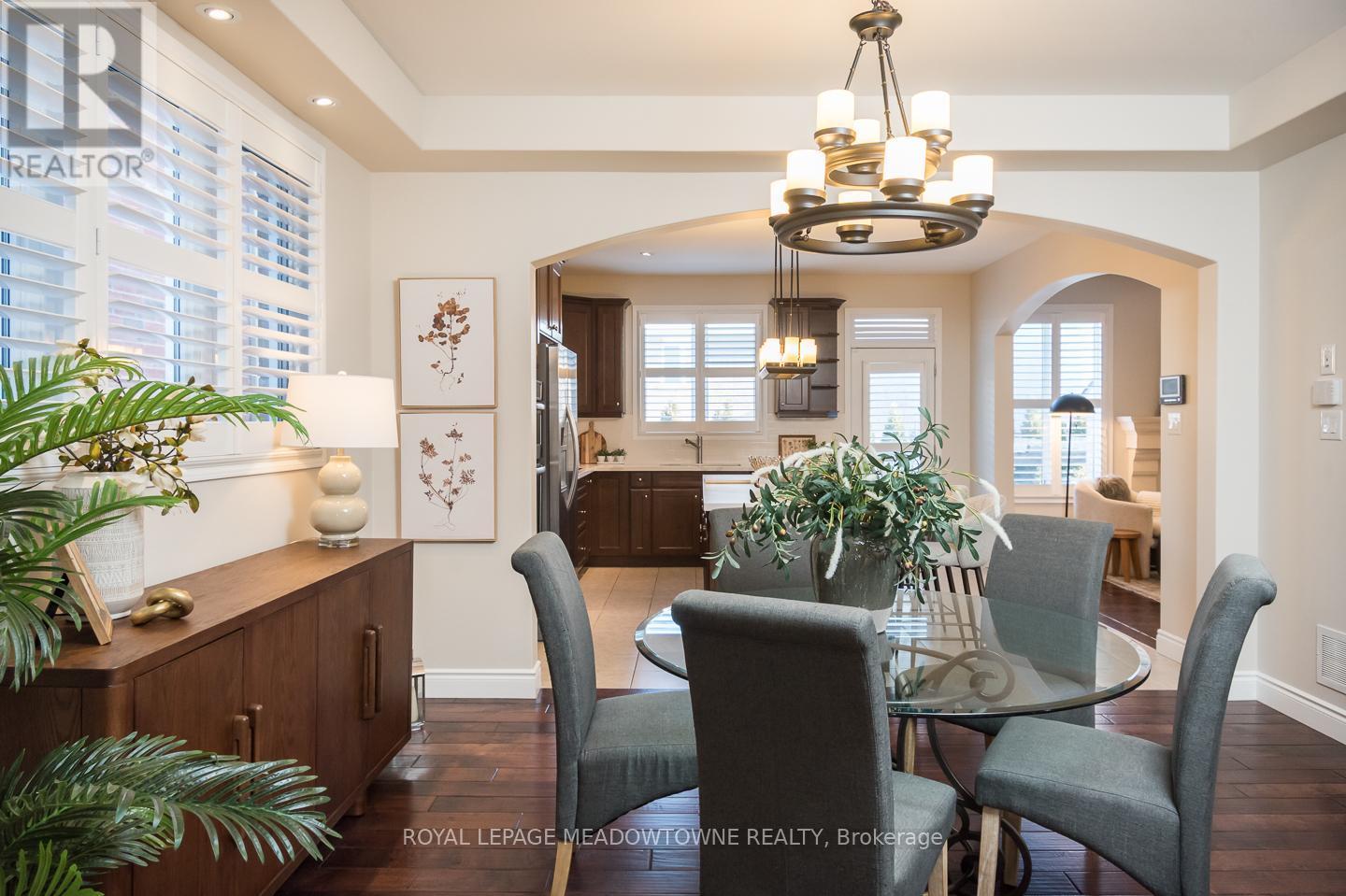 












342 KINCARDINE TERRACE

,
Milton,




Ontario
L9T8M9

