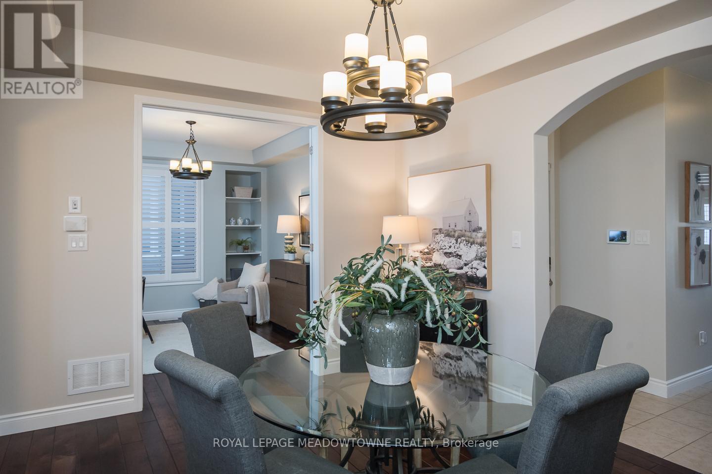 












342 KINCARDINE TERRACE

,
Milton,




Ontario
L9T8M9

