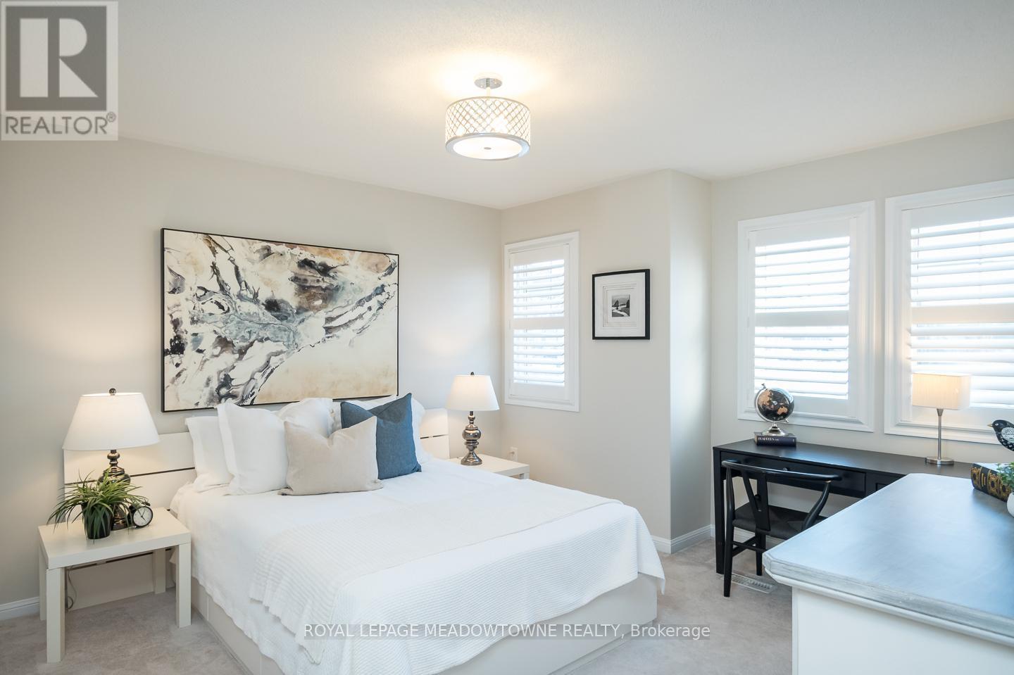 












342 KINCARDINE TERRACE

,
Milton,




Ontario
L9T8M9

