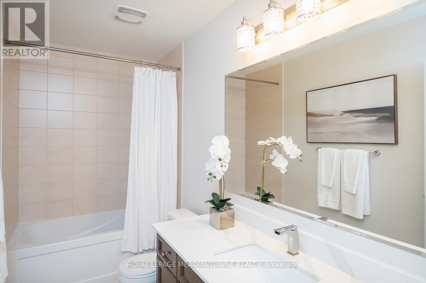 












342 KINCARDINE TERRACE

,
Milton,




Ontario
L9T8M9

