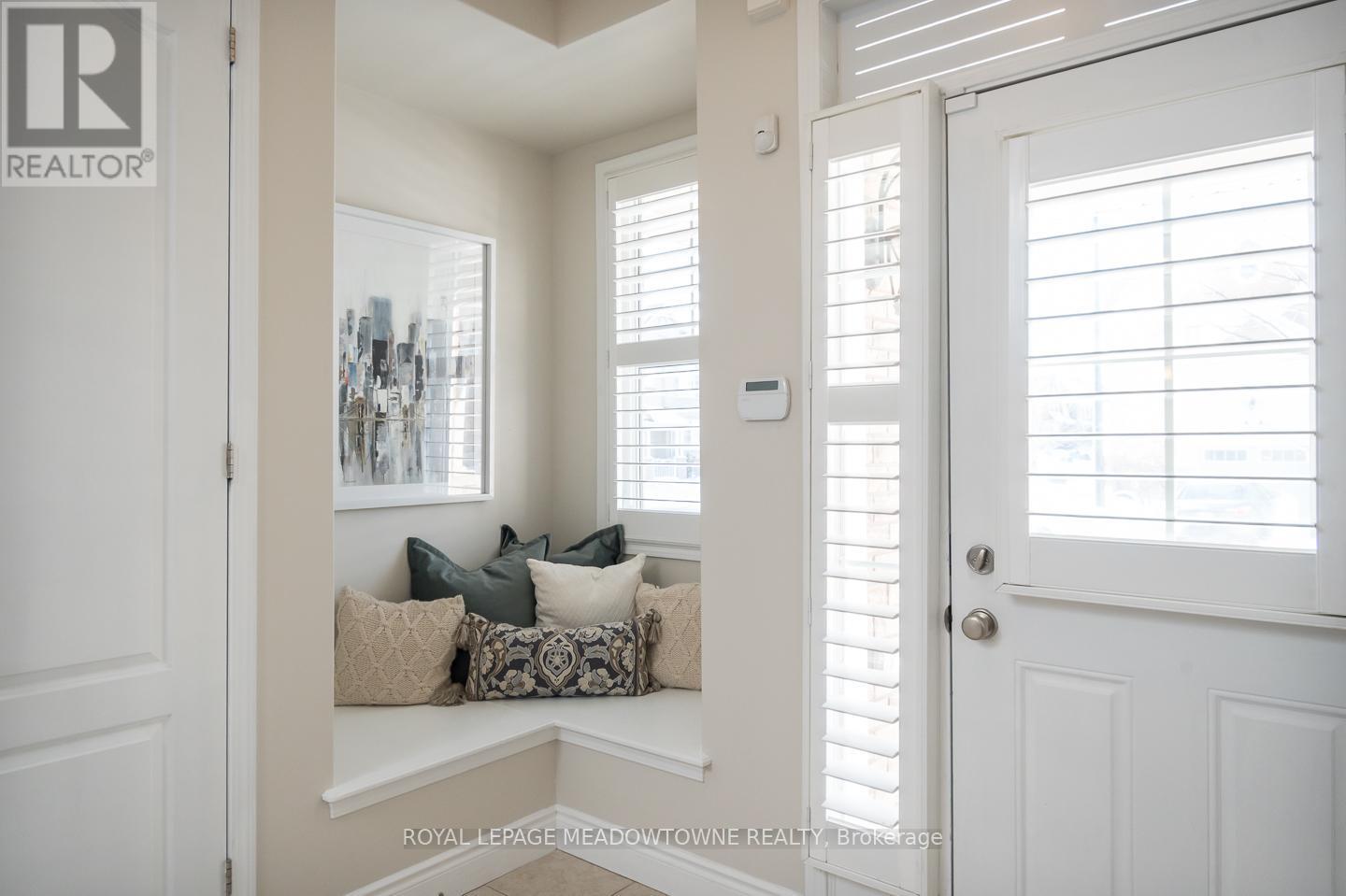 












342 KINCARDINE TERRACE

,
Milton,




Ontario
L9T8M9

