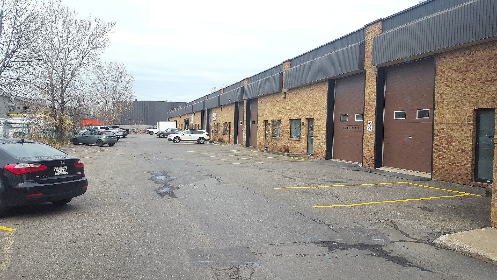 









755


Boul. du Curé-Boivin

, 5,
Boisbriand,




QC
J7G2J2

