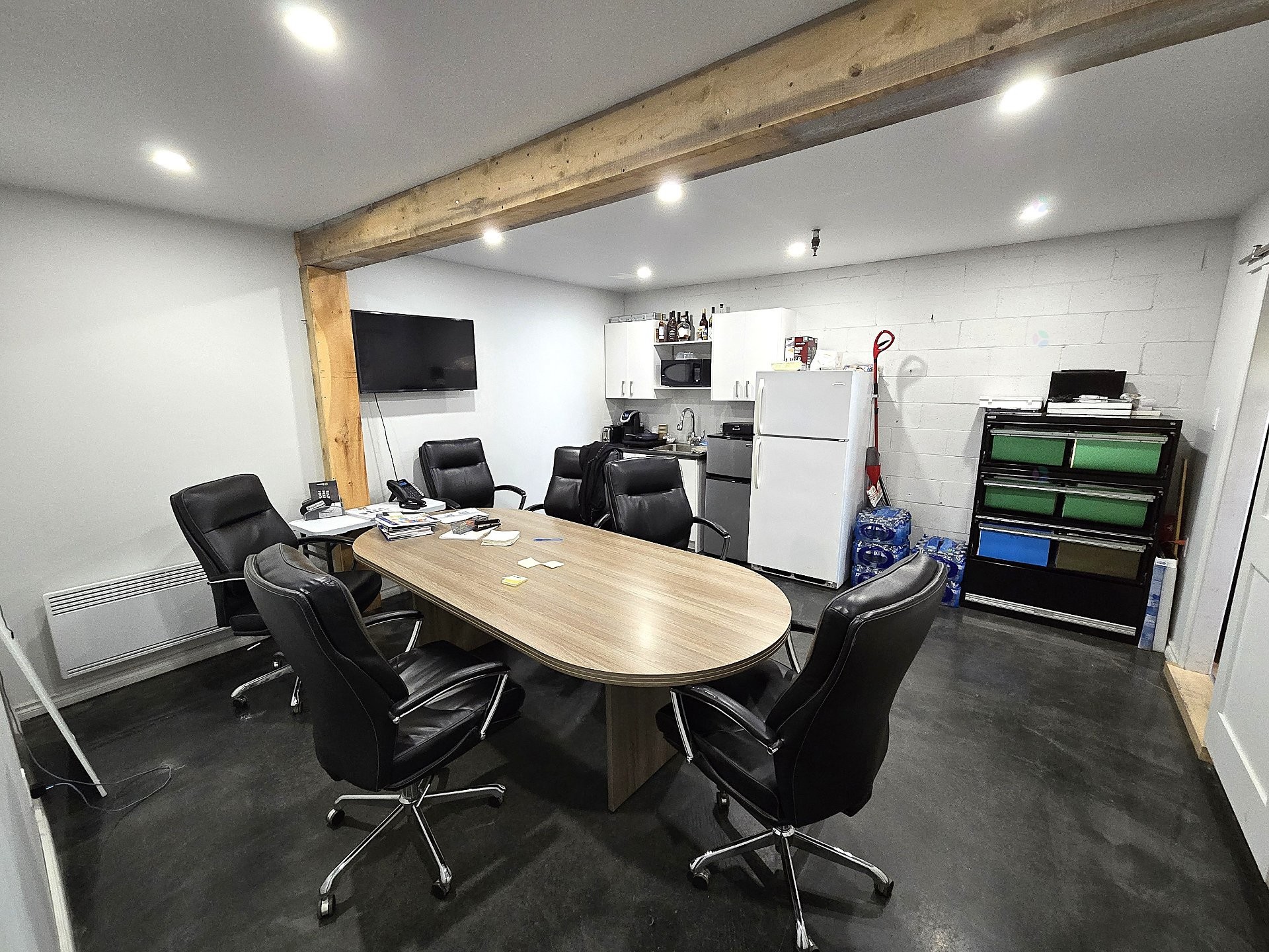 









755


Boul. du Curé-Boivin

, 5,
Boisbriand,




QC
J7G2J2

