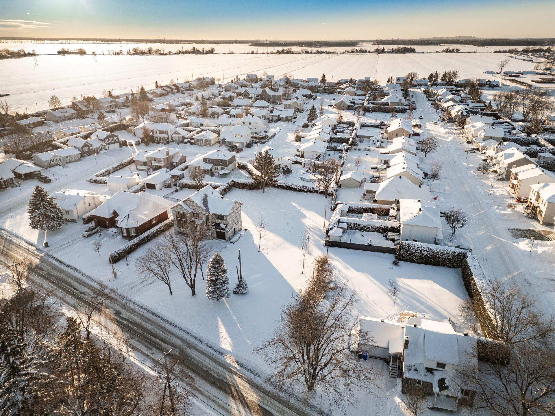 












Rue Ste-Marie

,
Marieville,







QC
J3M1C1

