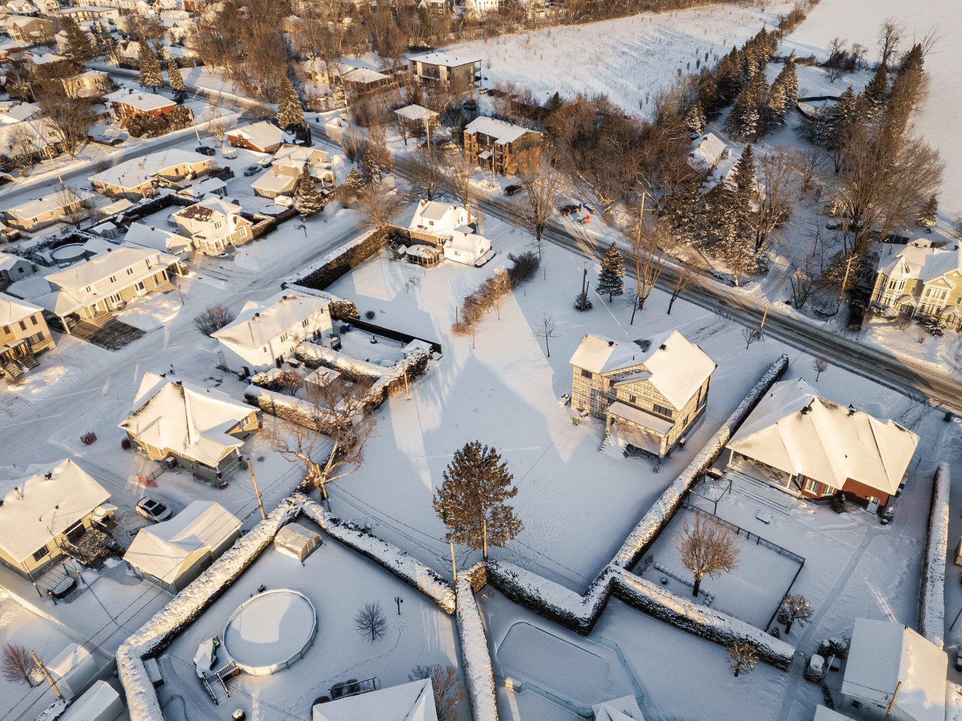 












Rue Ste-Marie

,
Marieville,







QC
J3M1C1

