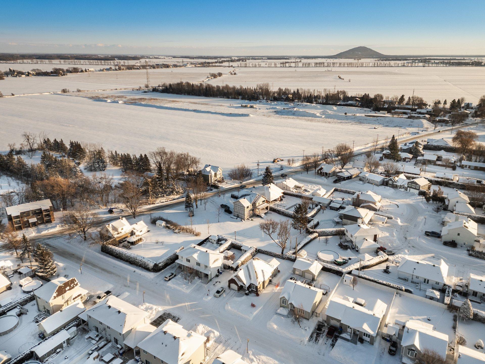 












Rue Ste-Marie

,
Marieville,







QC
J3M1C1

