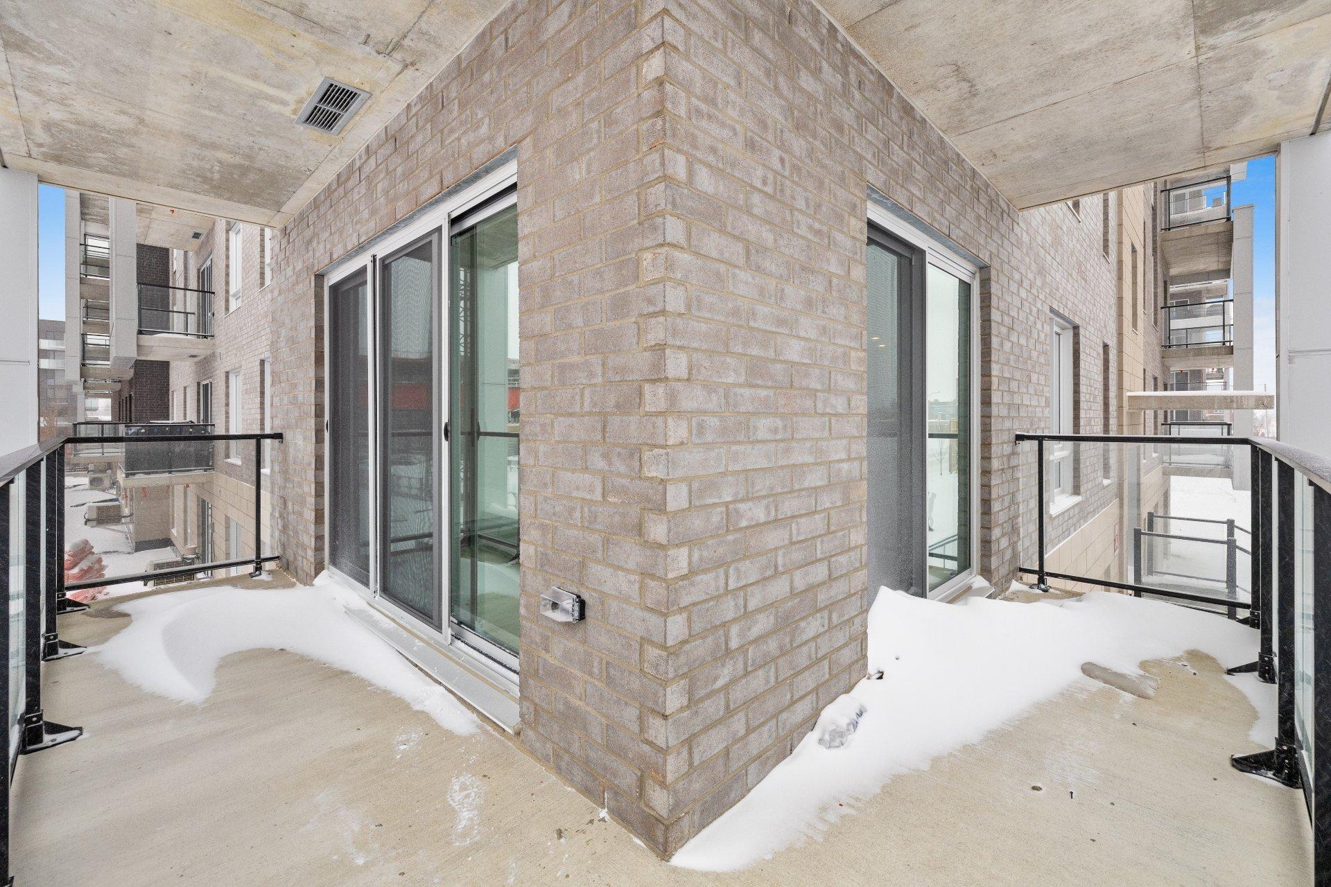 









244


Boul. Hymus

, 601,
Pointe-Claire,




QC
H9R1G3

