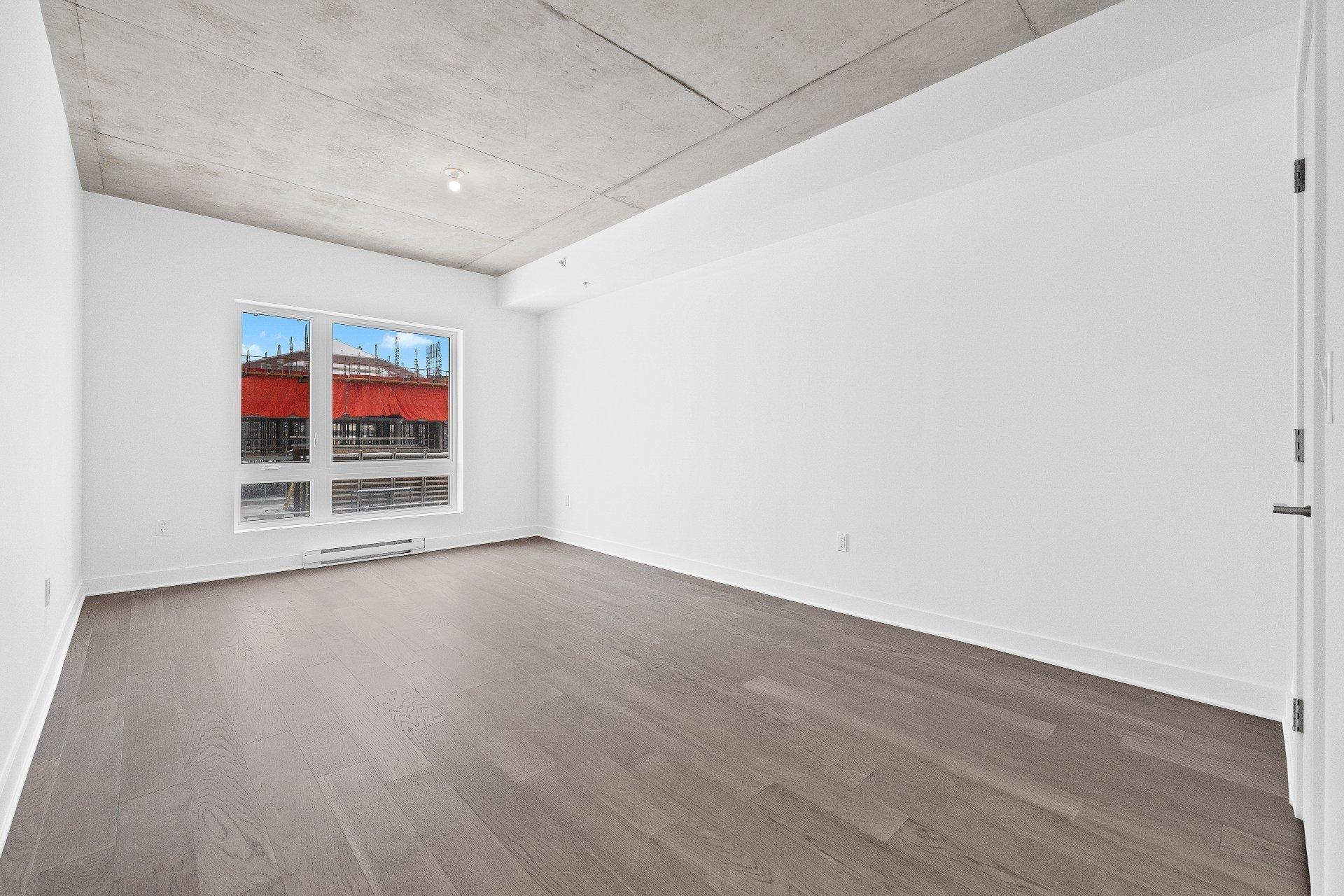 









244


Boul. Hymus

, 601,
Pointe-Claire,




QC
H9R1G3

