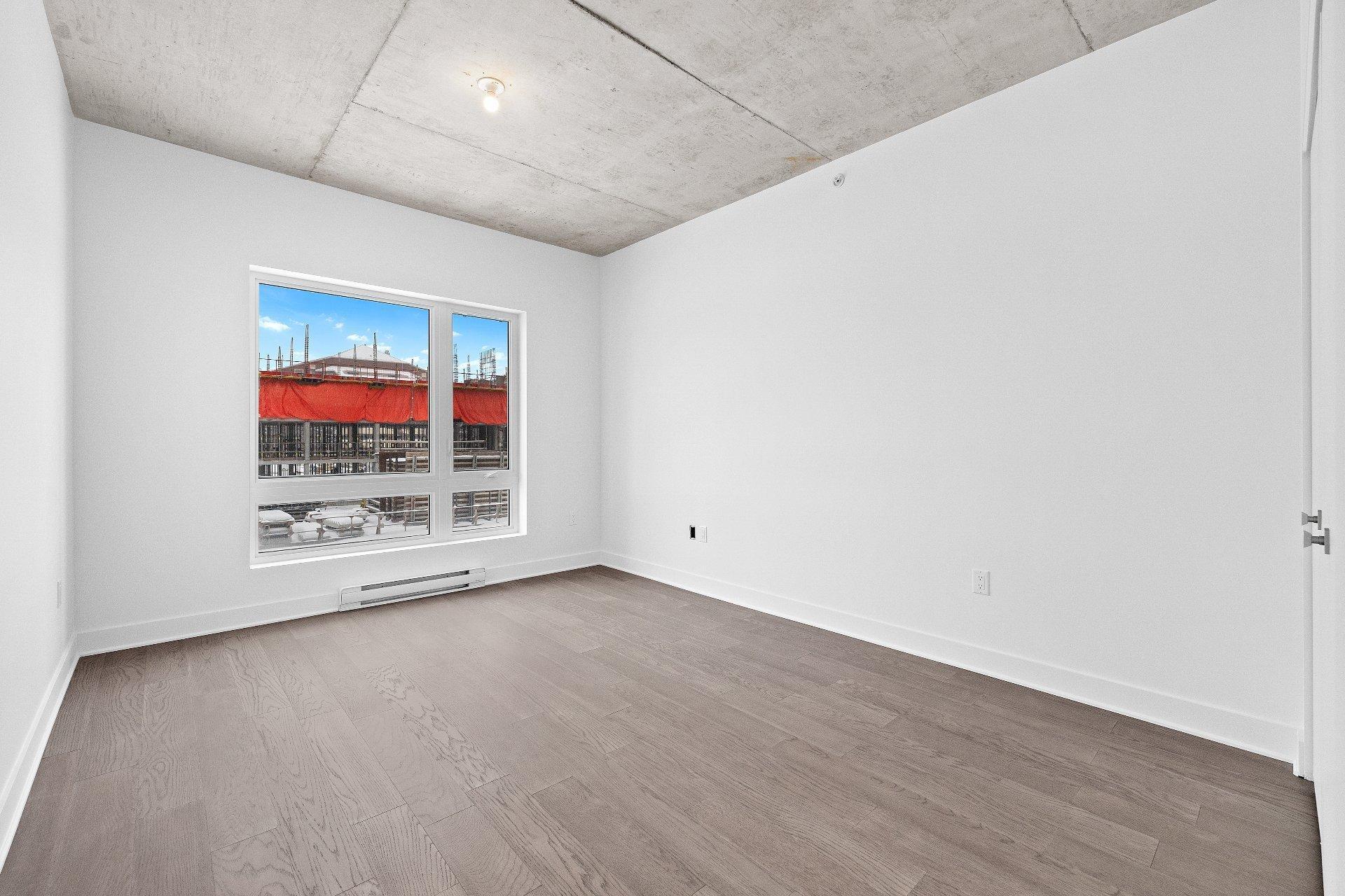 









244


Boul. Hymus

, 601,
Pointe-Claire,




QC
H9R1G3

