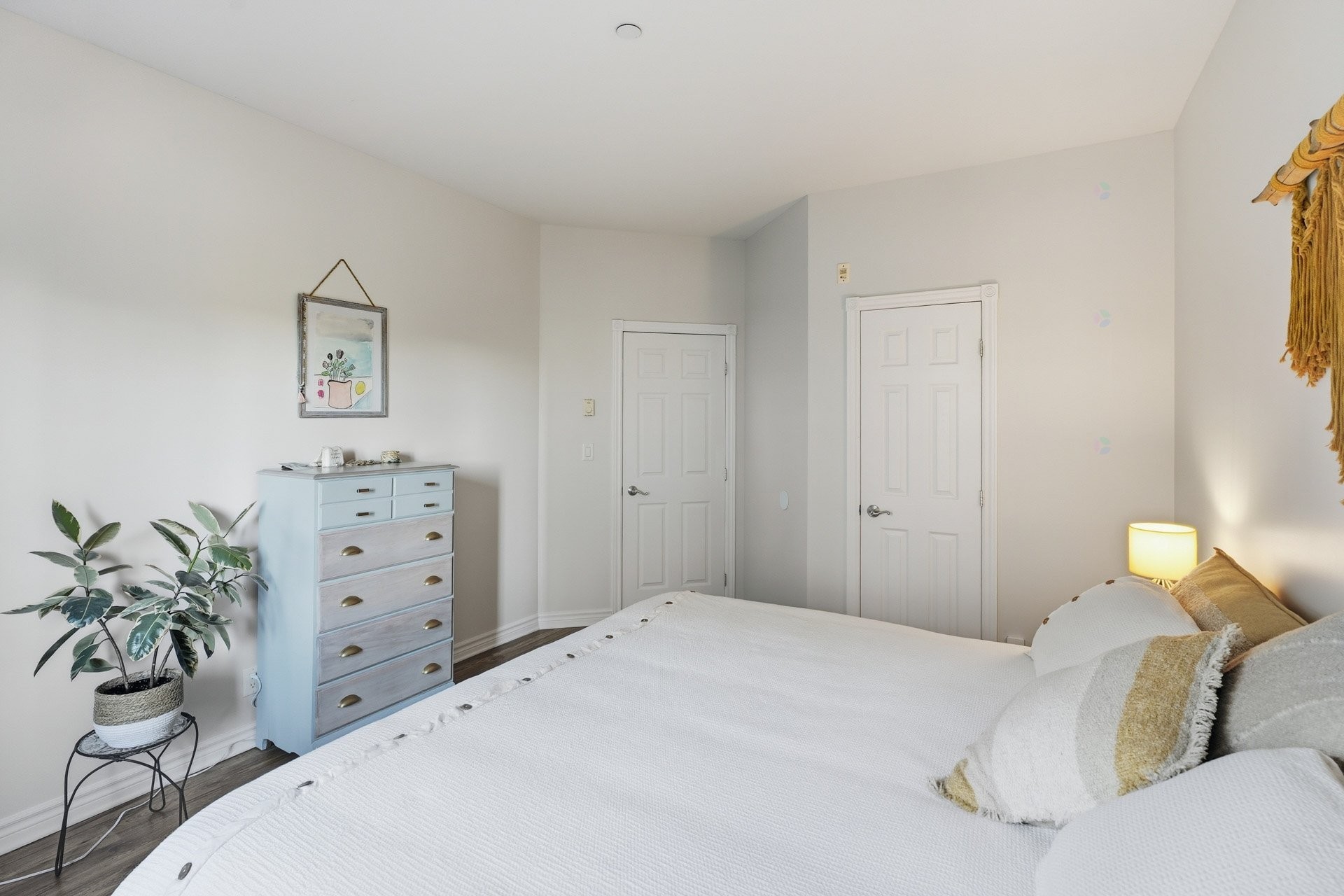 









154


Boul. de Lucerne

, 205,
Gatineau (Hull),




QC
J9A3V9

