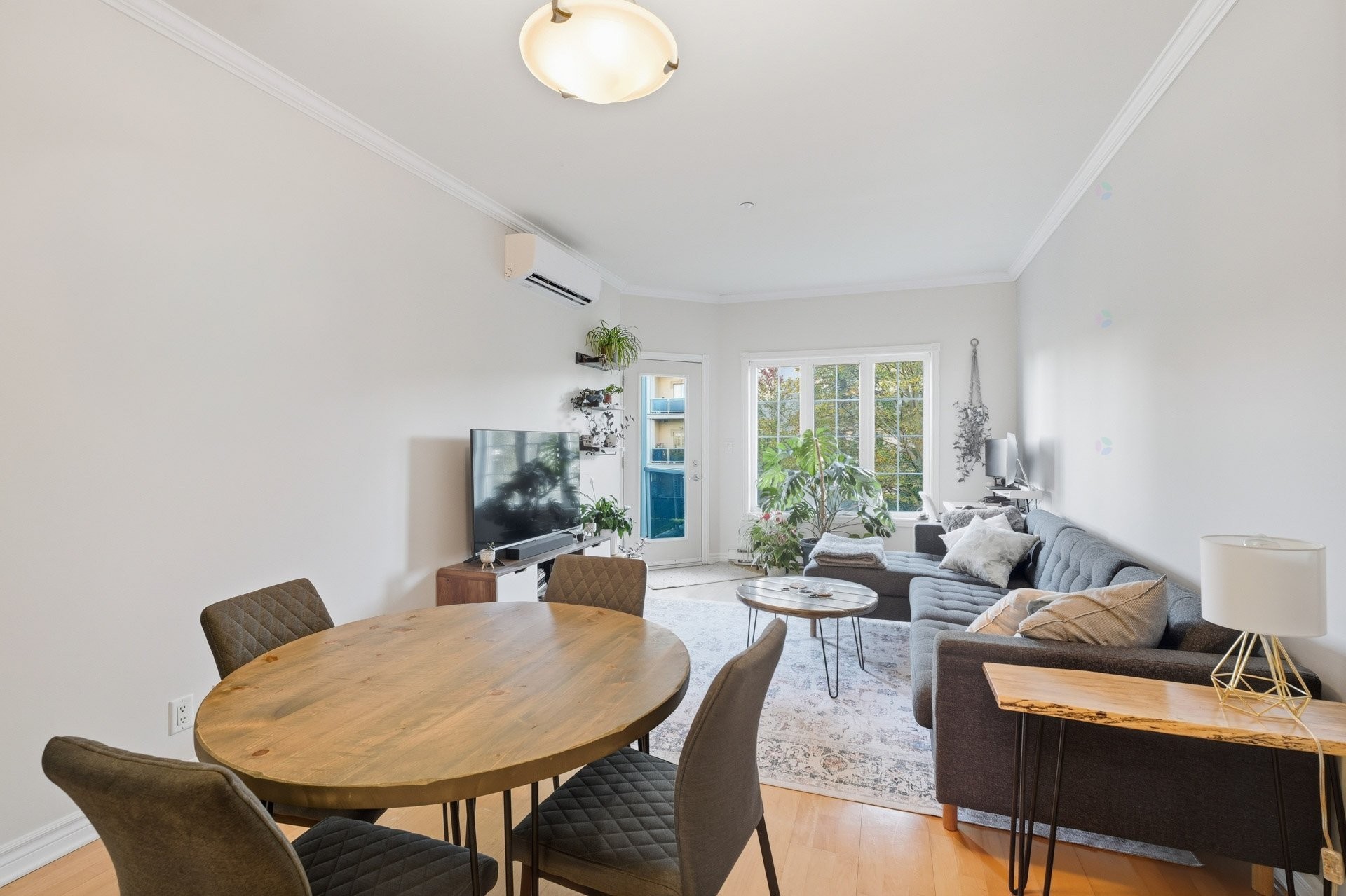 









154


Boul. de Lucerne

, 205,
Gatineau (Hull),




QC
J9A3V9

