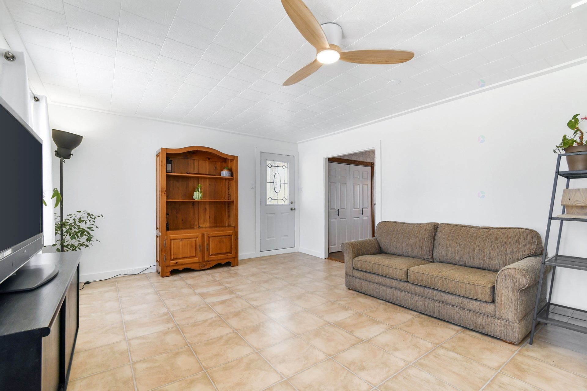 









1331


Rg de la Rivière S.

,
Sainte-Élisabeth,




QC
J0K2J0

