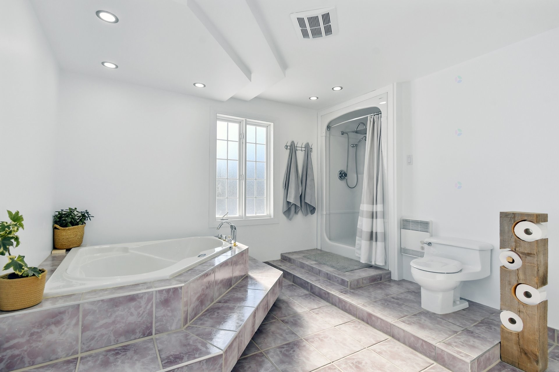 









1331


Rg de la Rivière S.

,
Sainte-Élisabeth,




QC
J0K2J0

