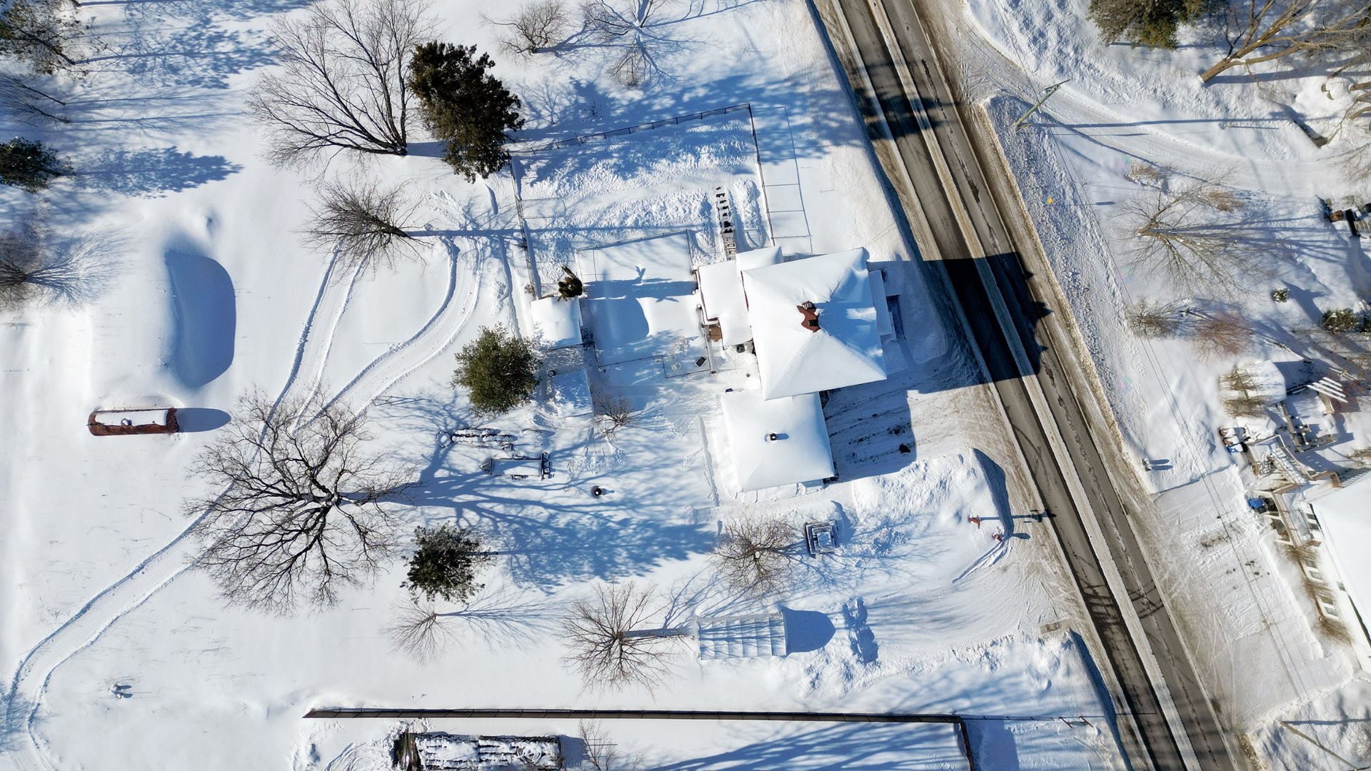 









1331


Rg de la Rivière S.

,
Sainte-Élisabeth,




QC
J0K2J0

