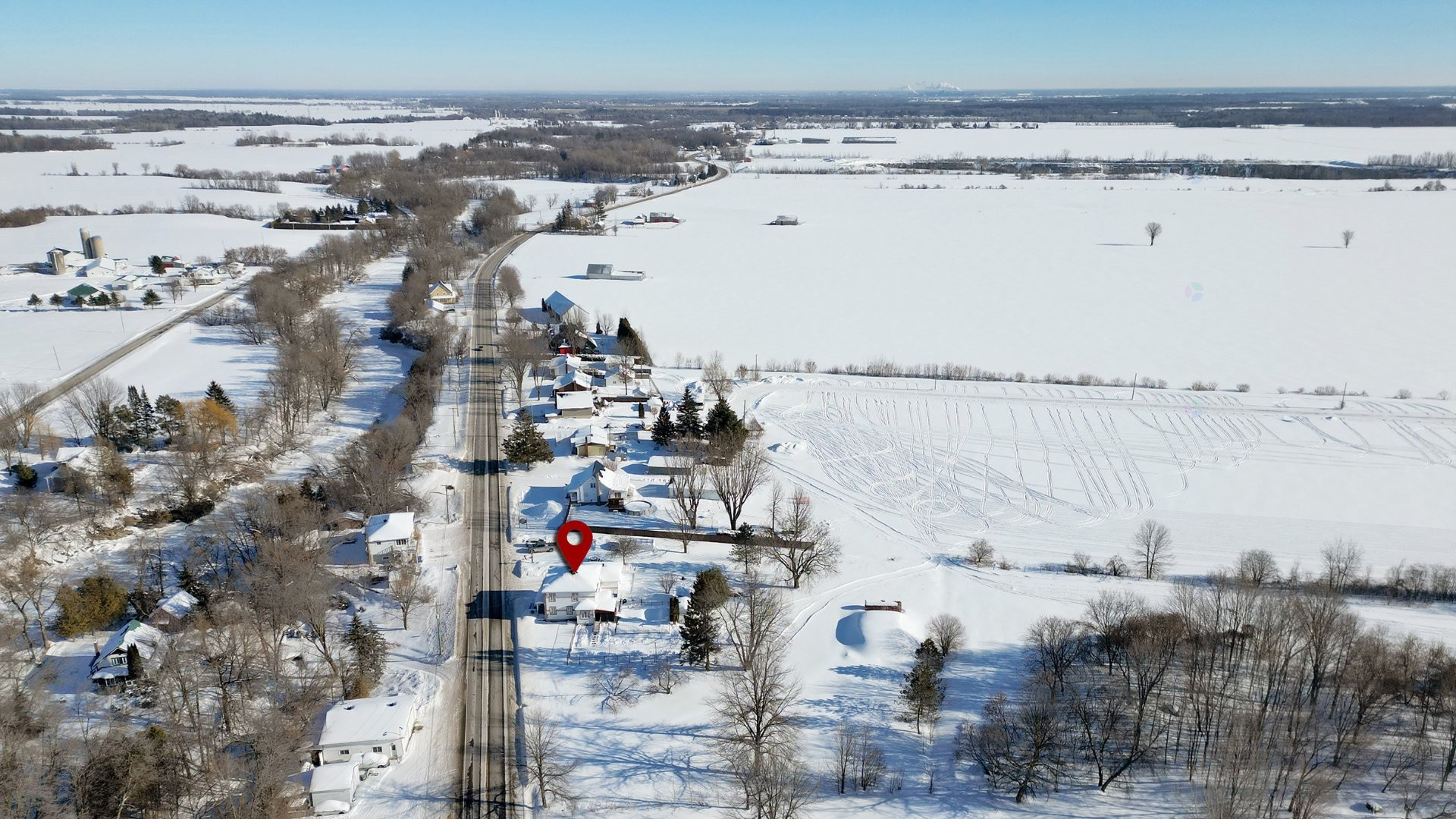 









1331


Rg de la Rivière S.

,
Sainte-Élisabeth,




QC
J0K2J0

