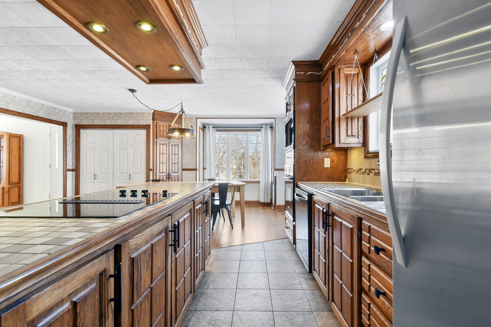 









1331


Rg de la Rivière S.

,
Sainte-Élisabeth,




QC
J0K2J0

