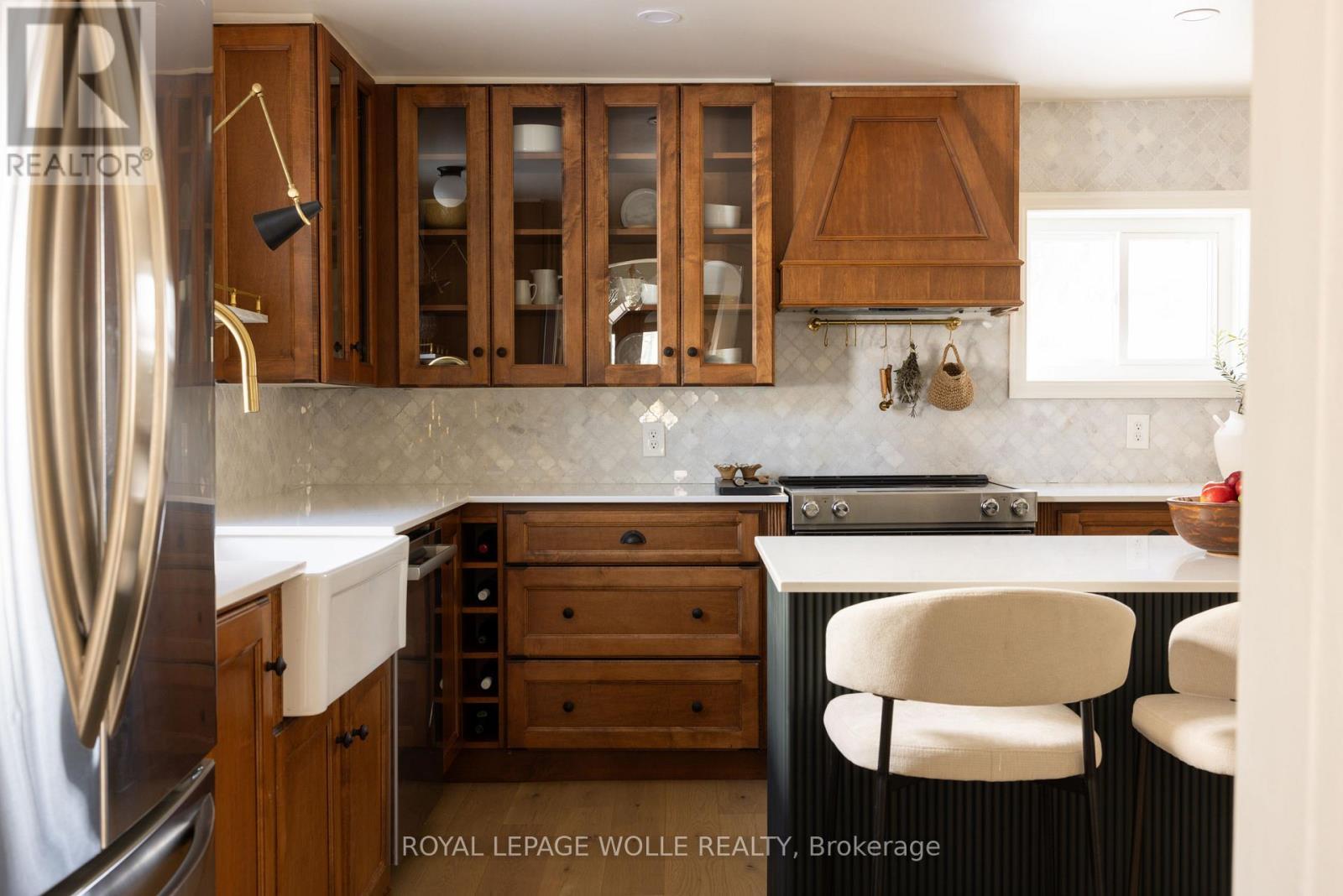 












23 CENTRE STREET

,
Woolwich,




Ontario
N3B2T8

