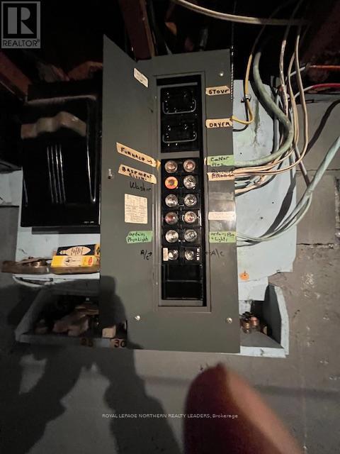 












426 MACLEAN DRIVE

,
Timmins (TNE - Central),




Ontario
P4N4W6

