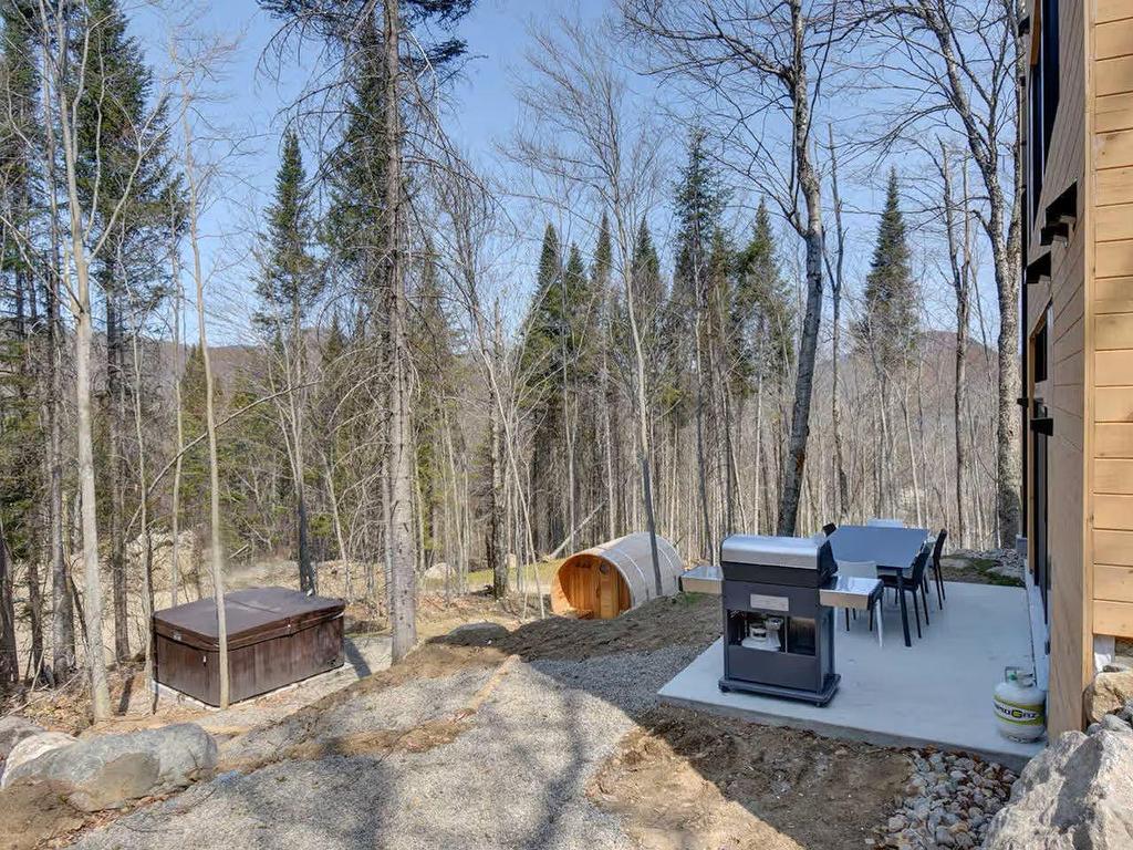 









26


Imp. du Cardinal

,
Lac-Supérieur,




QC
J0T1P0

